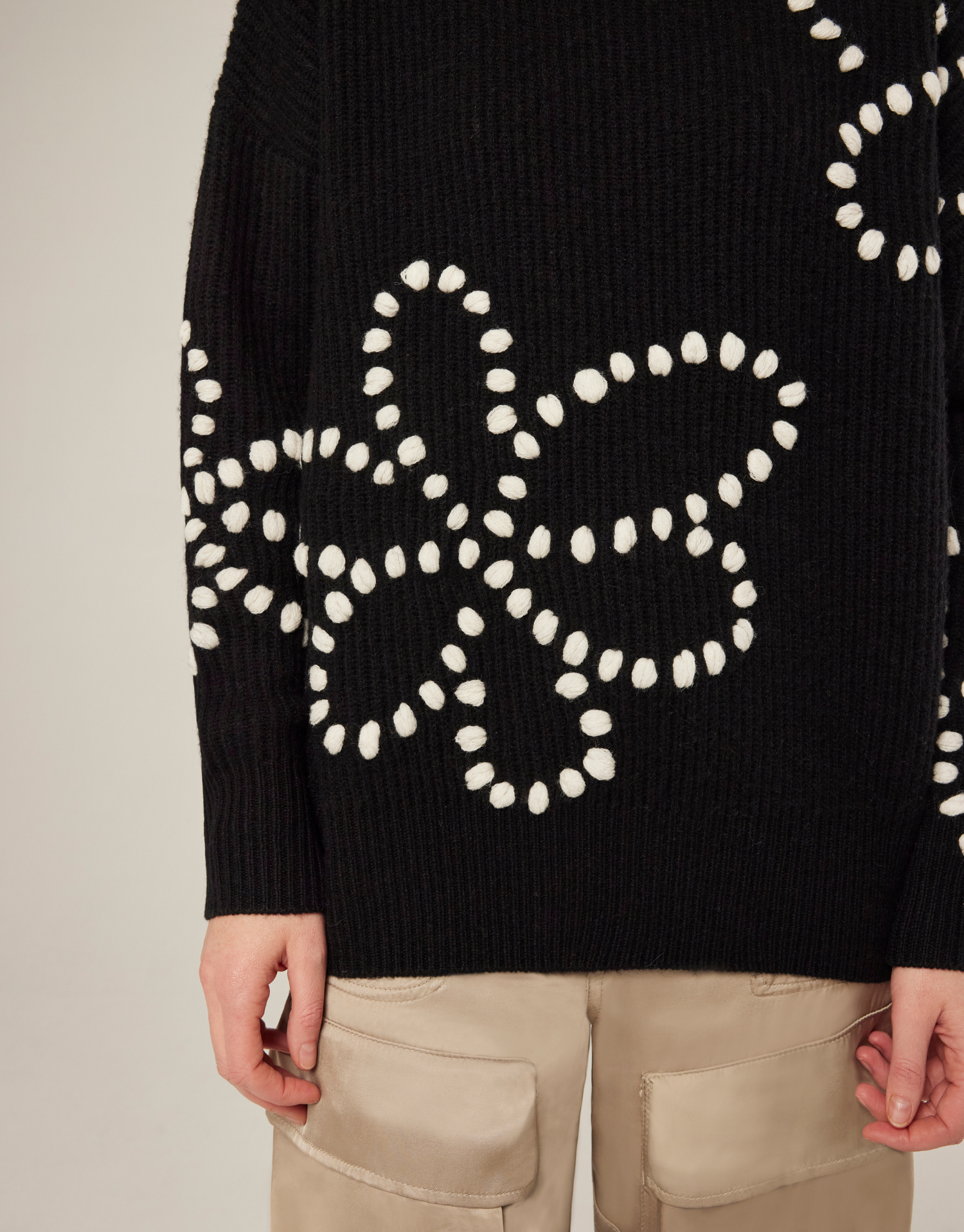 MILOU SWEATER