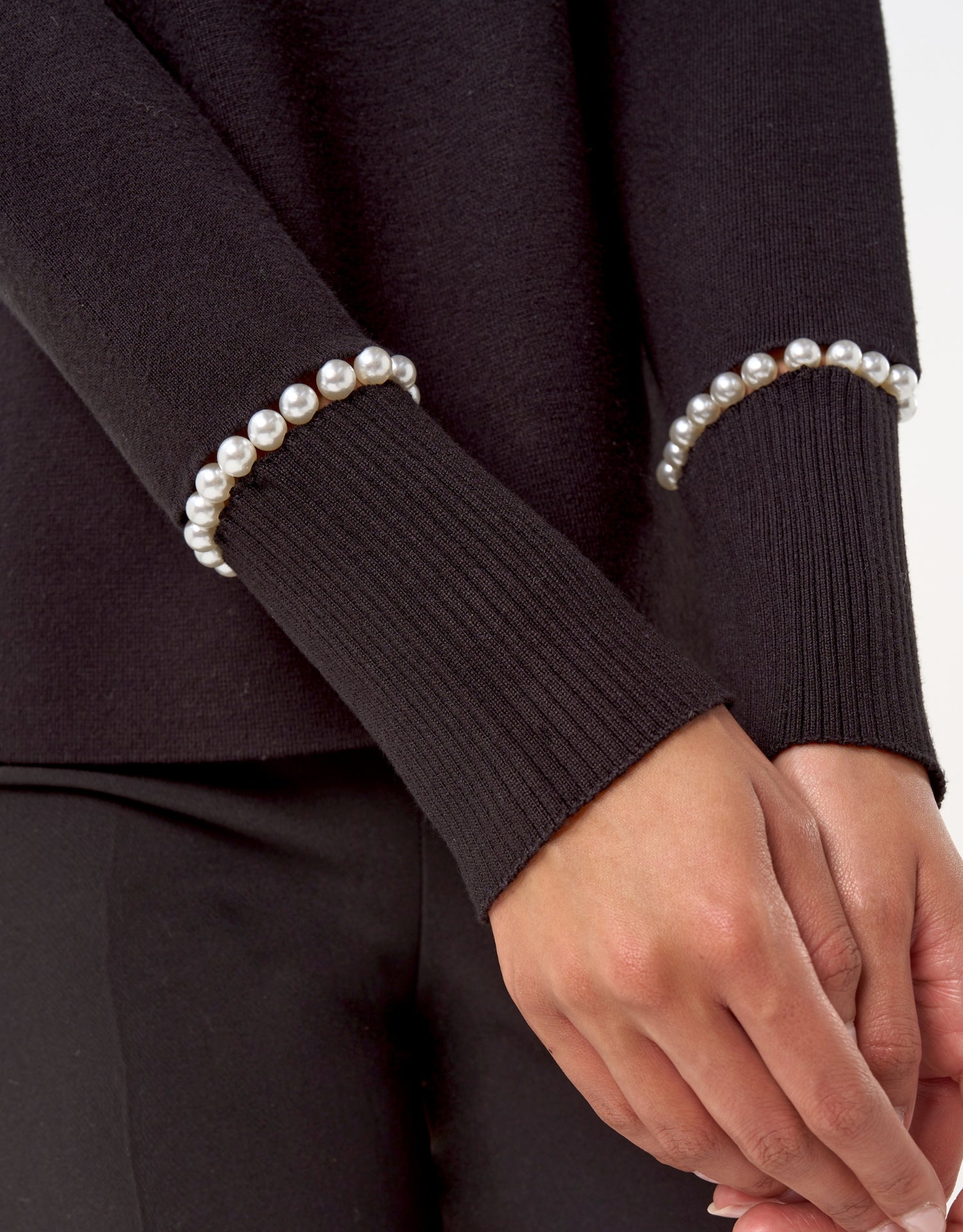 Pearl detail top