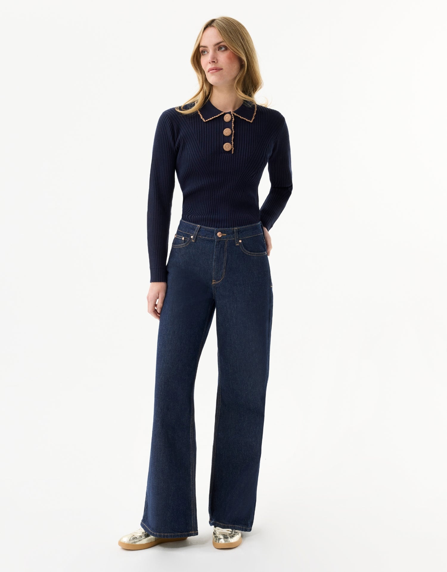 Pullover with buttoned polo collar