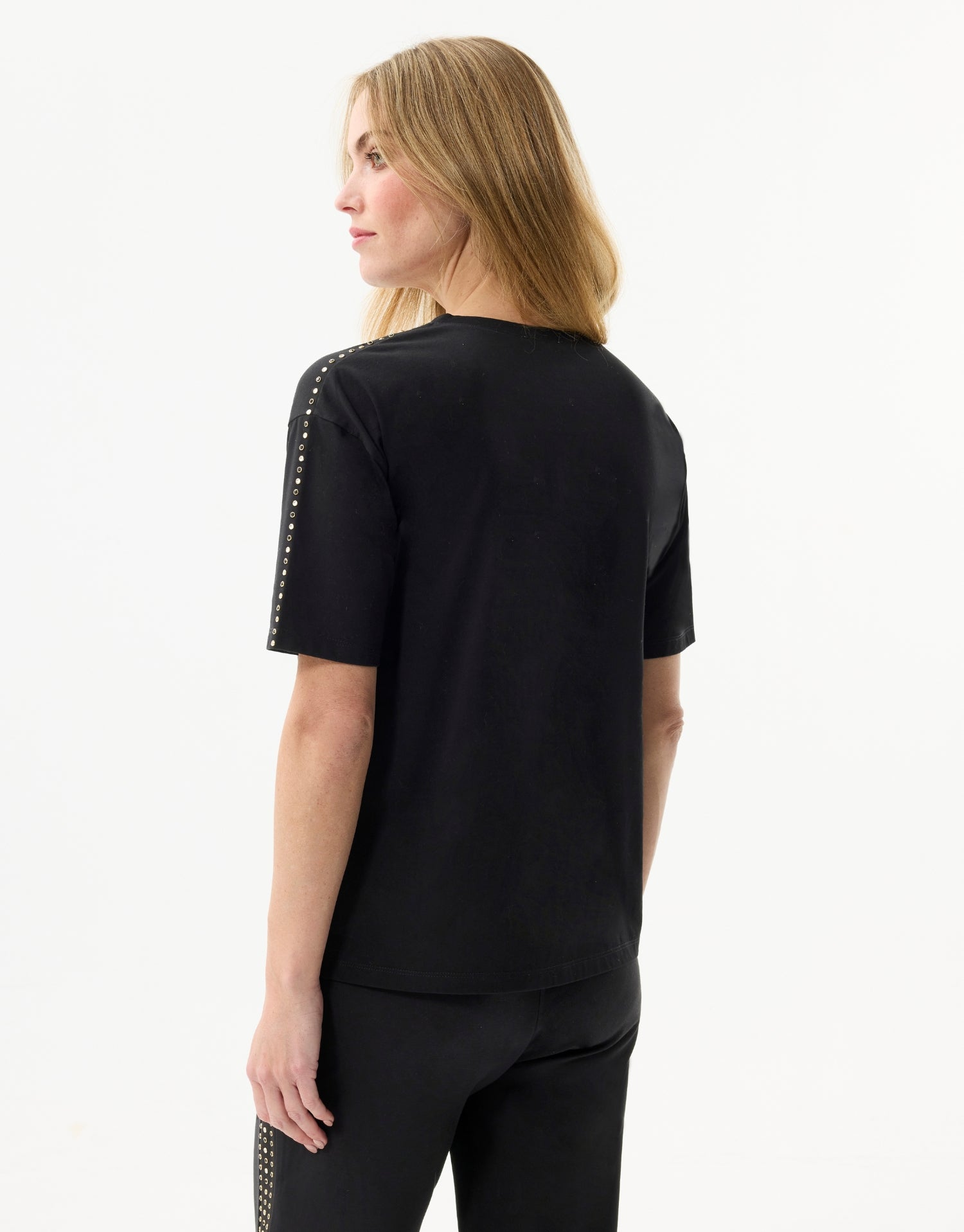 T-shirt détails cloutés