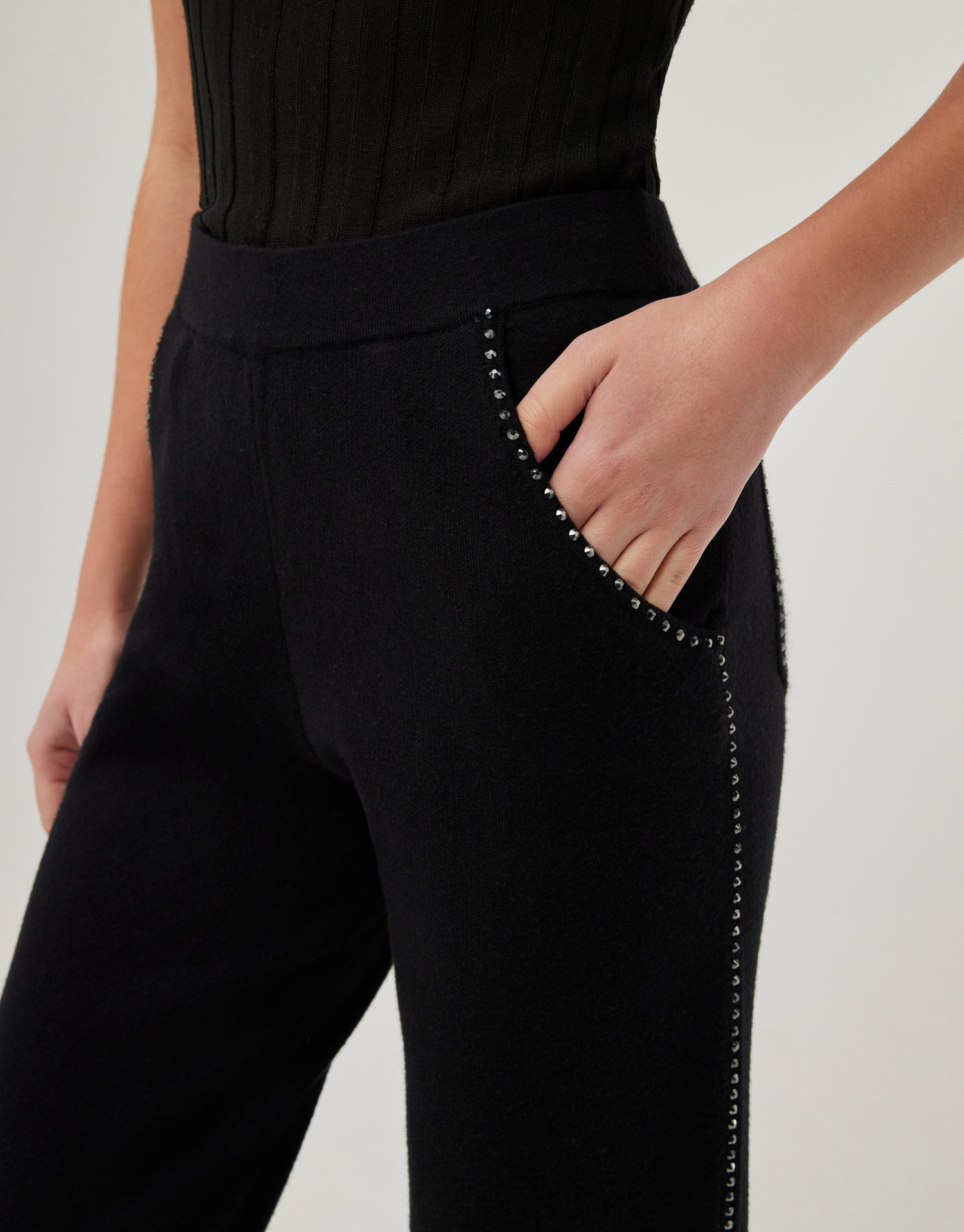 AMILA TROUSERS