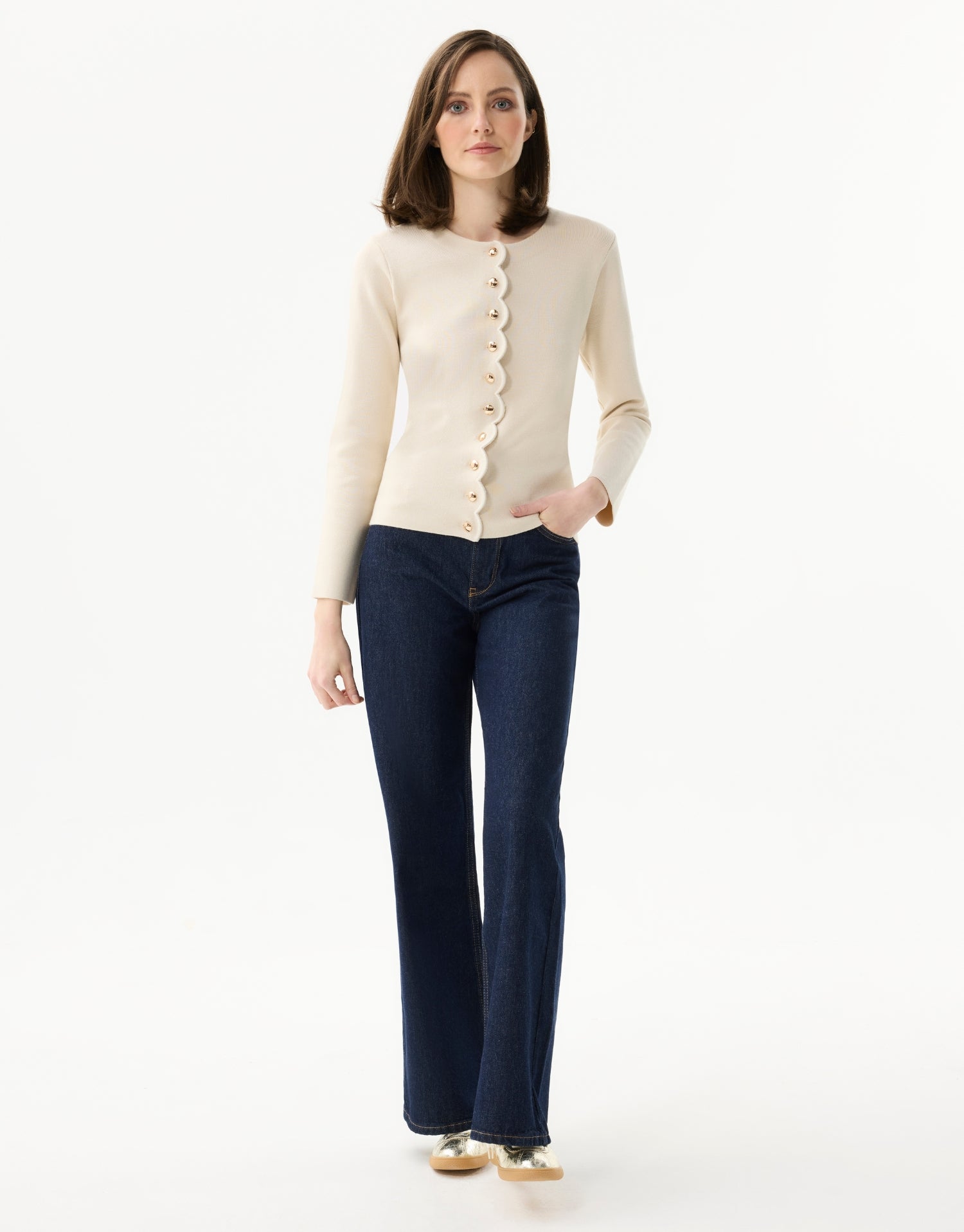 Scalloped cardigan