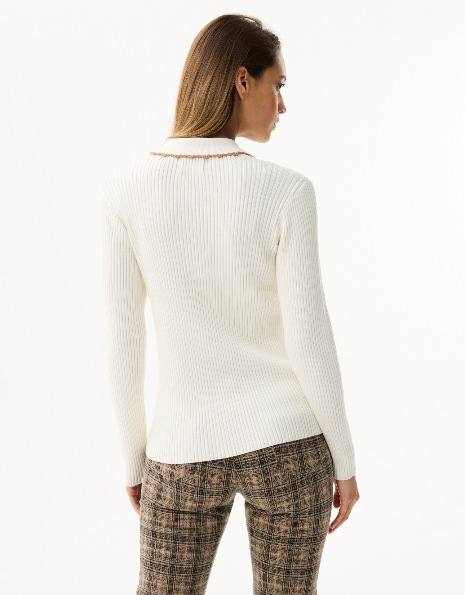 Women's polo collar buttoned sweater