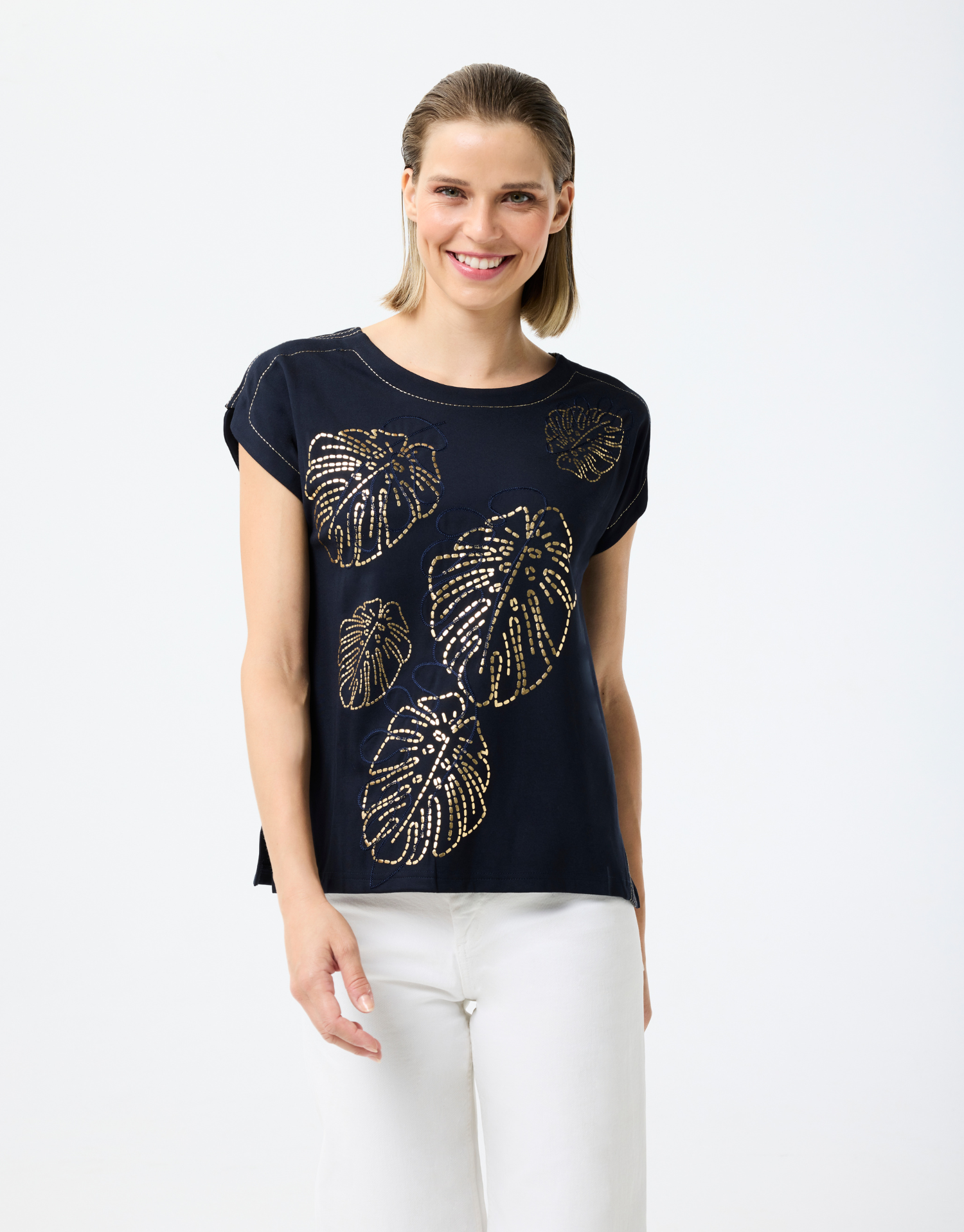 floral patterned T-shirt
