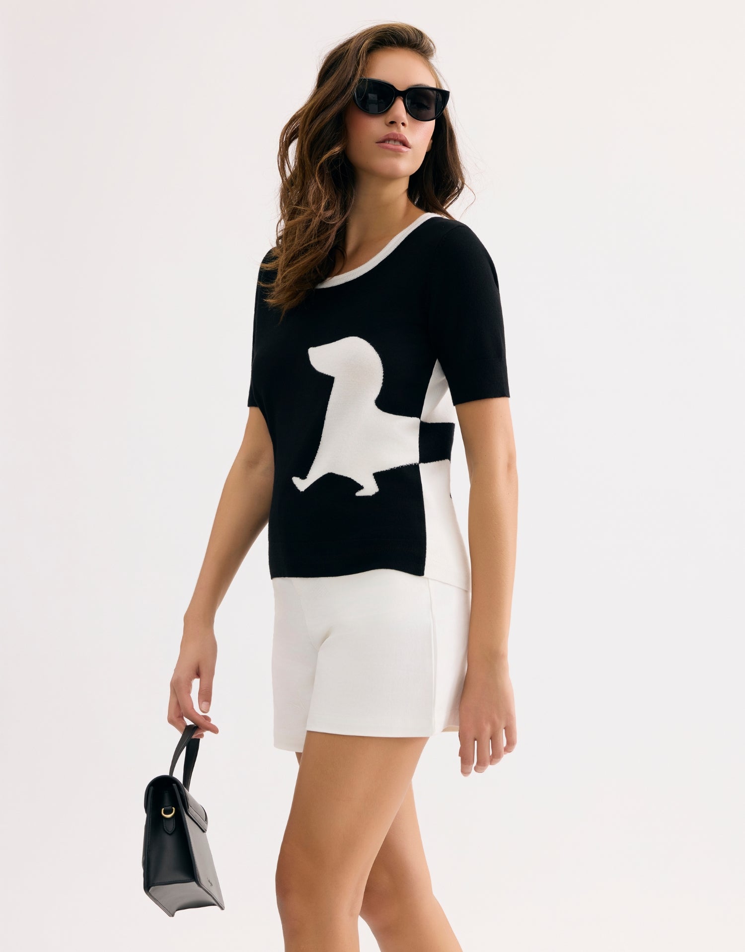 T-shirt motif chien noir