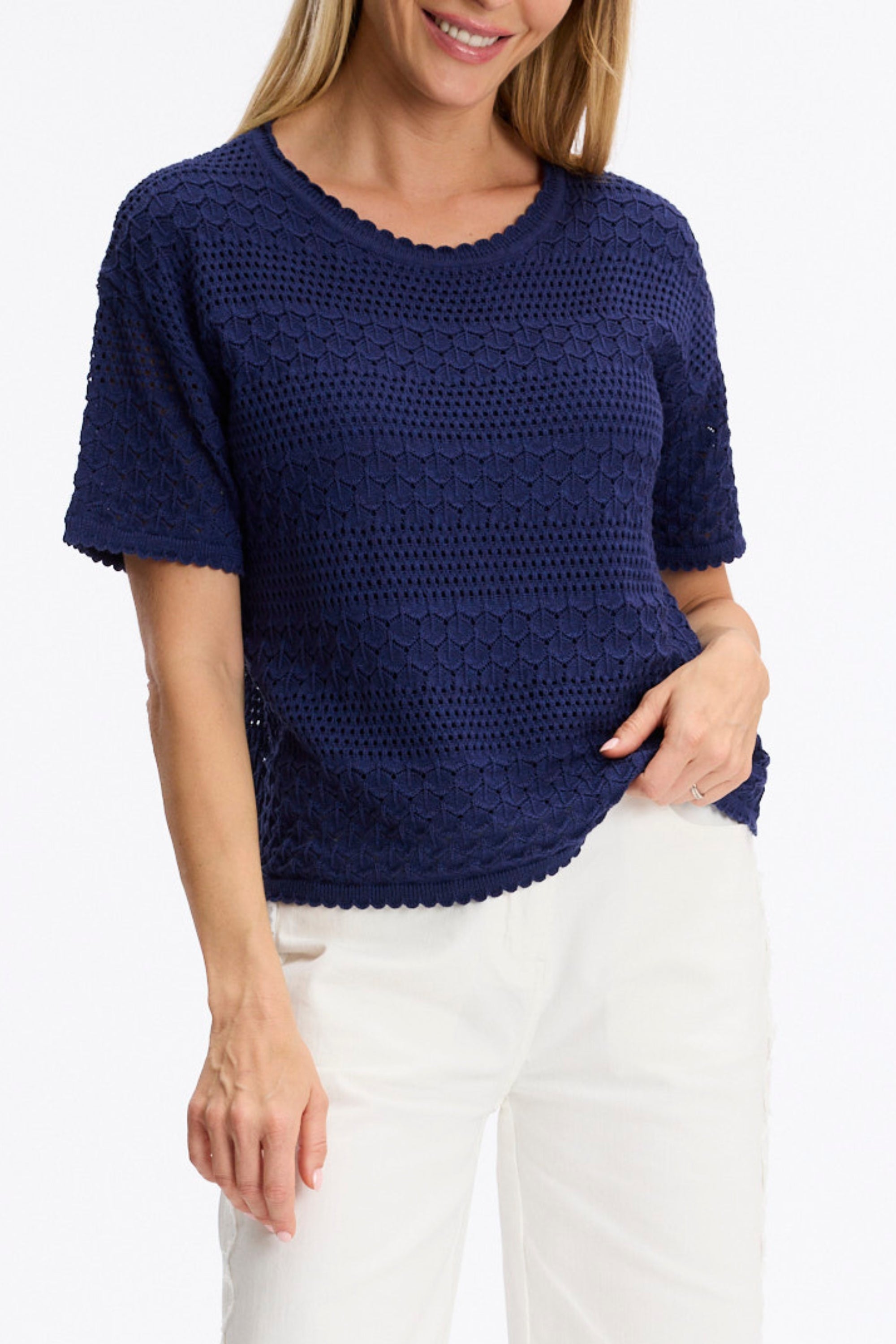 Top maille ajourée bleu marine