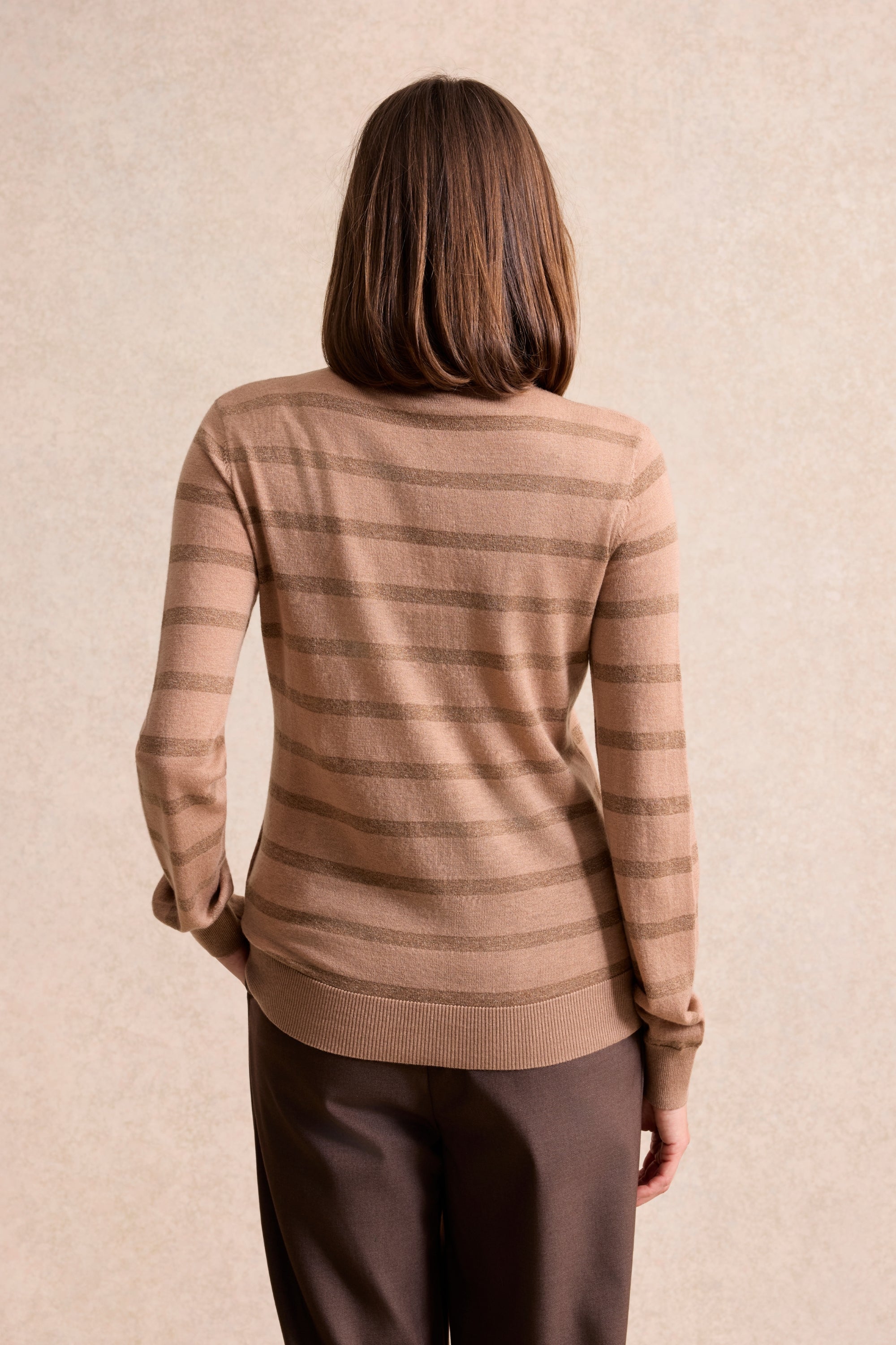 Pull col montant marron