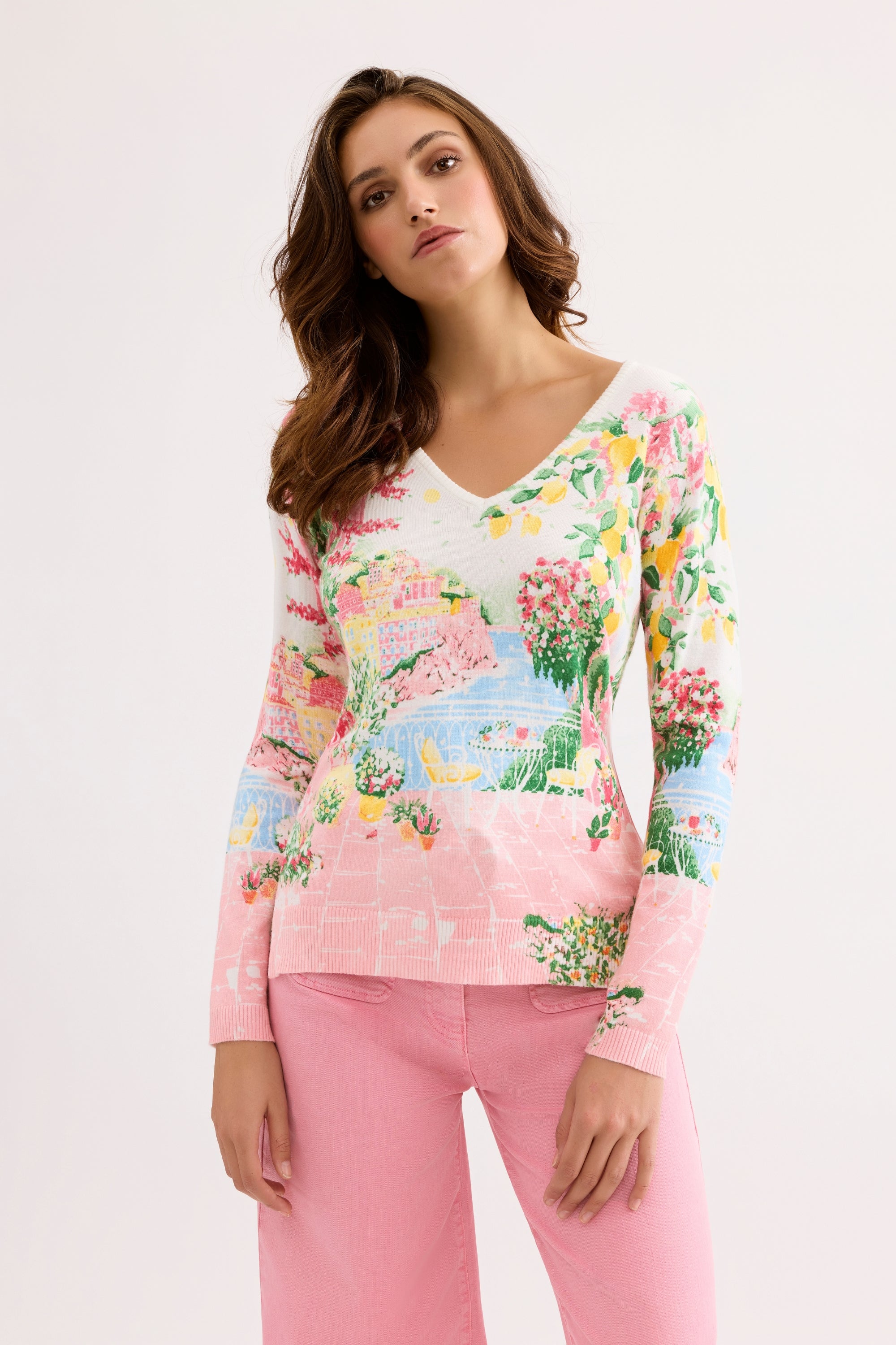 Pull imprimé paysage pastel