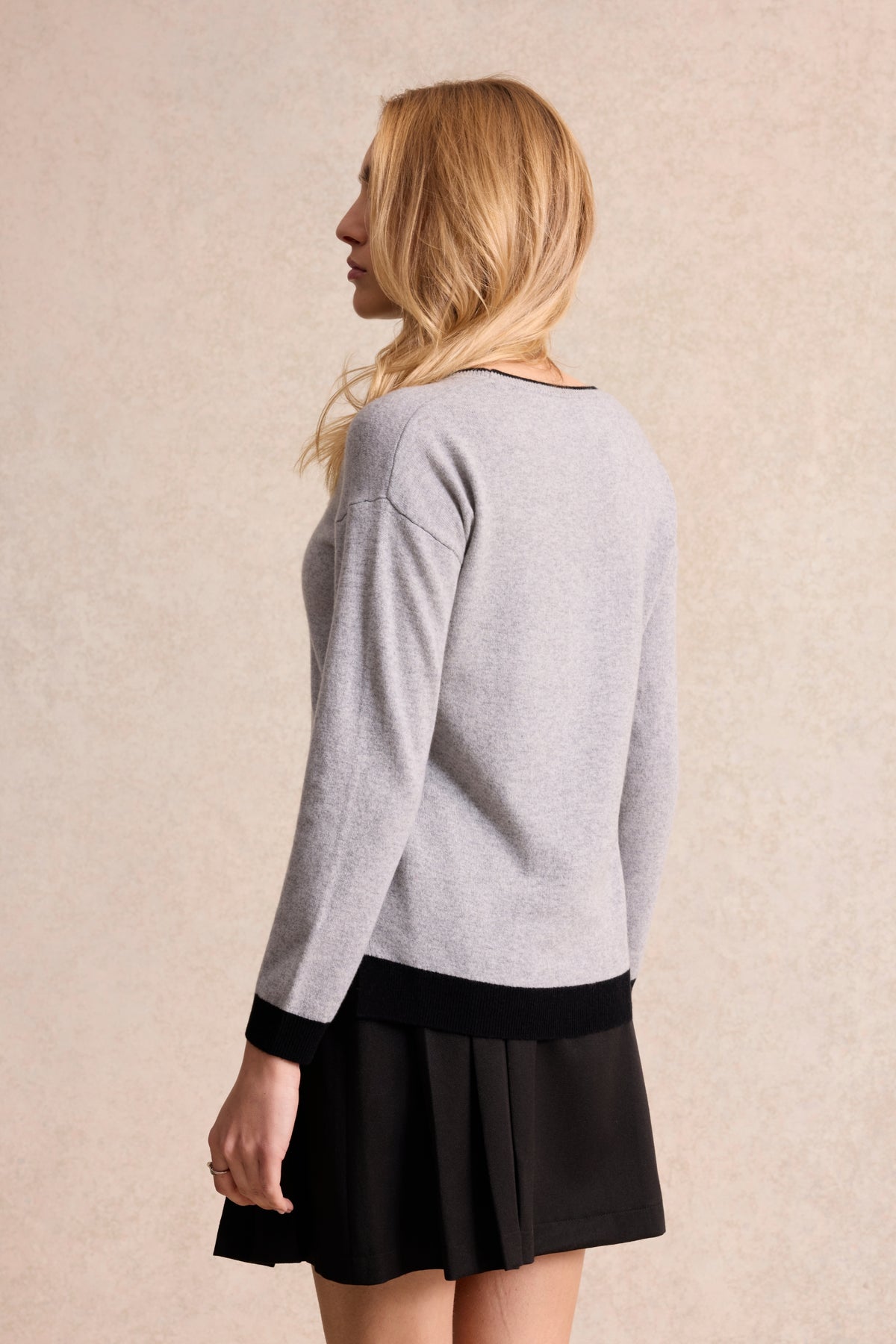 Pull 100% laine à motif femme