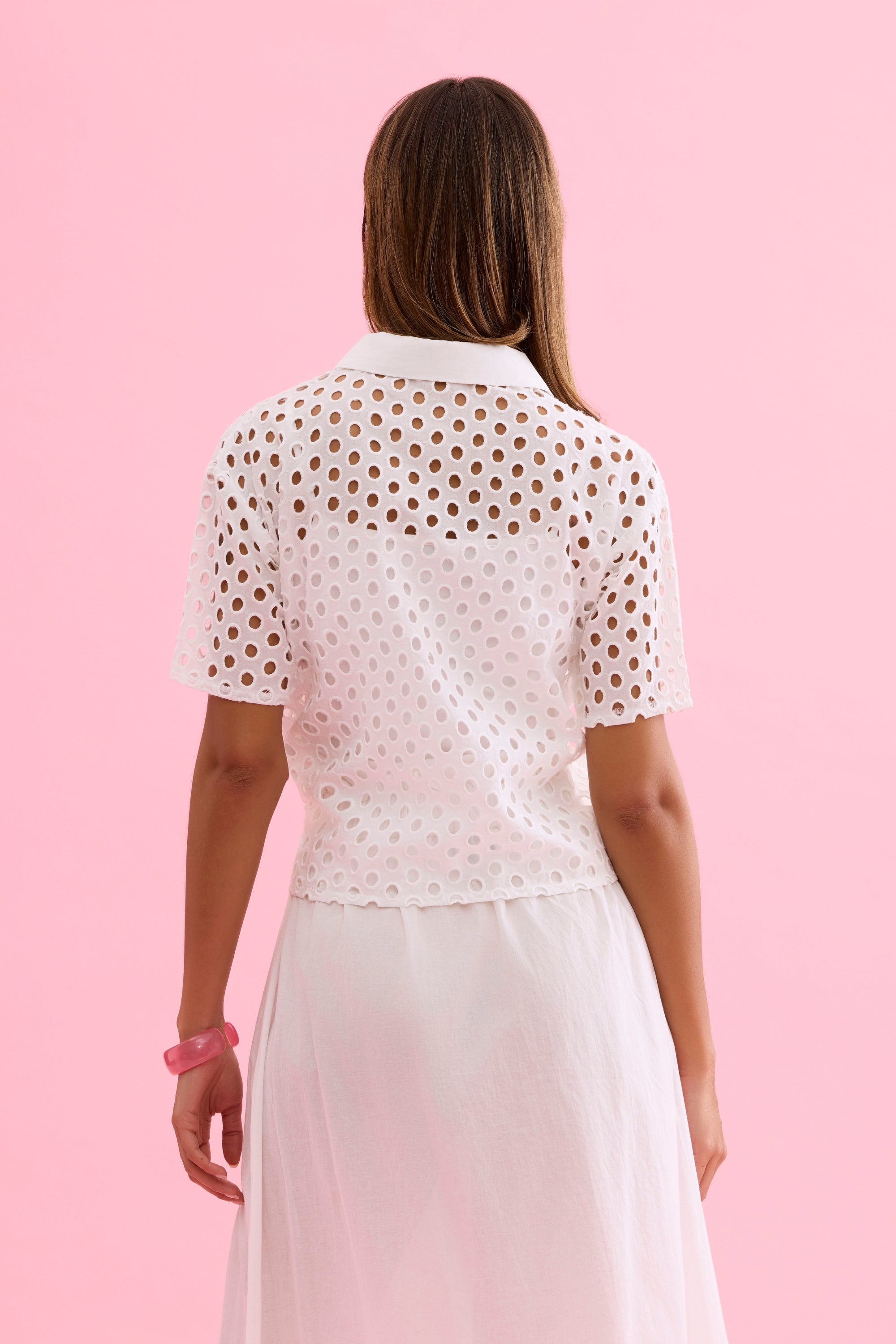 Chemise ajourée manches courtes blanche