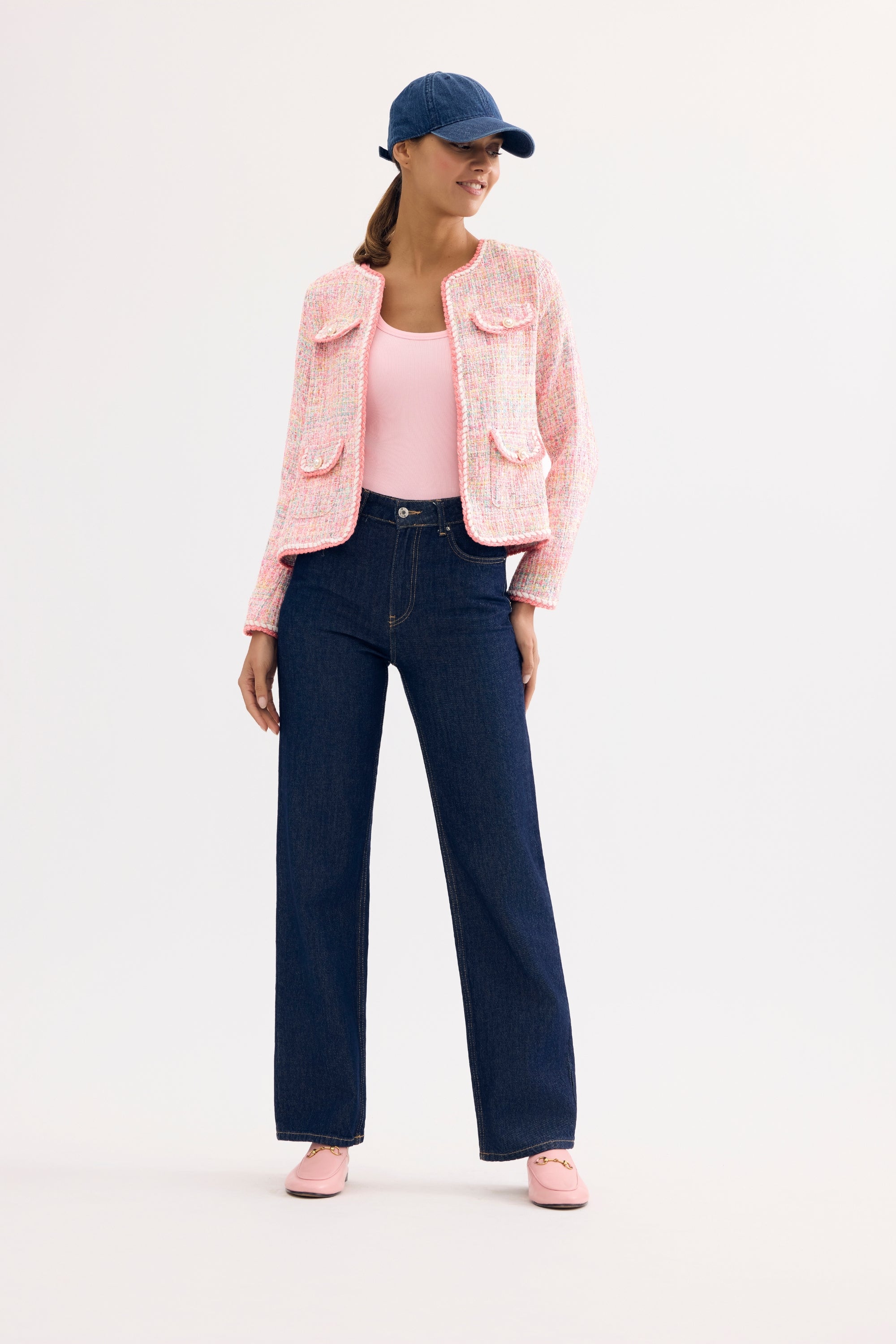 Veste en tweed rose pastel