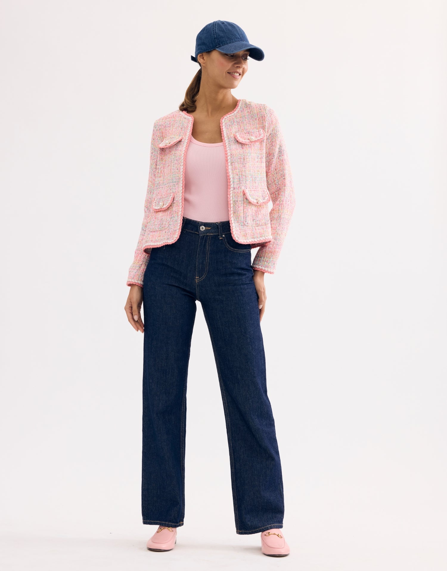 Veste en tweed rose pastel