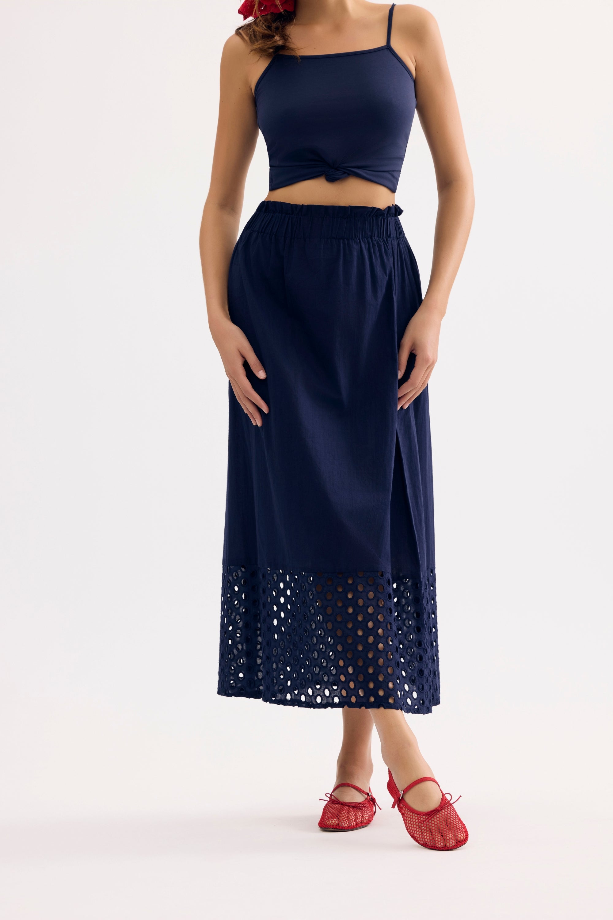 Jupe midi ajourée fluide bleu marine