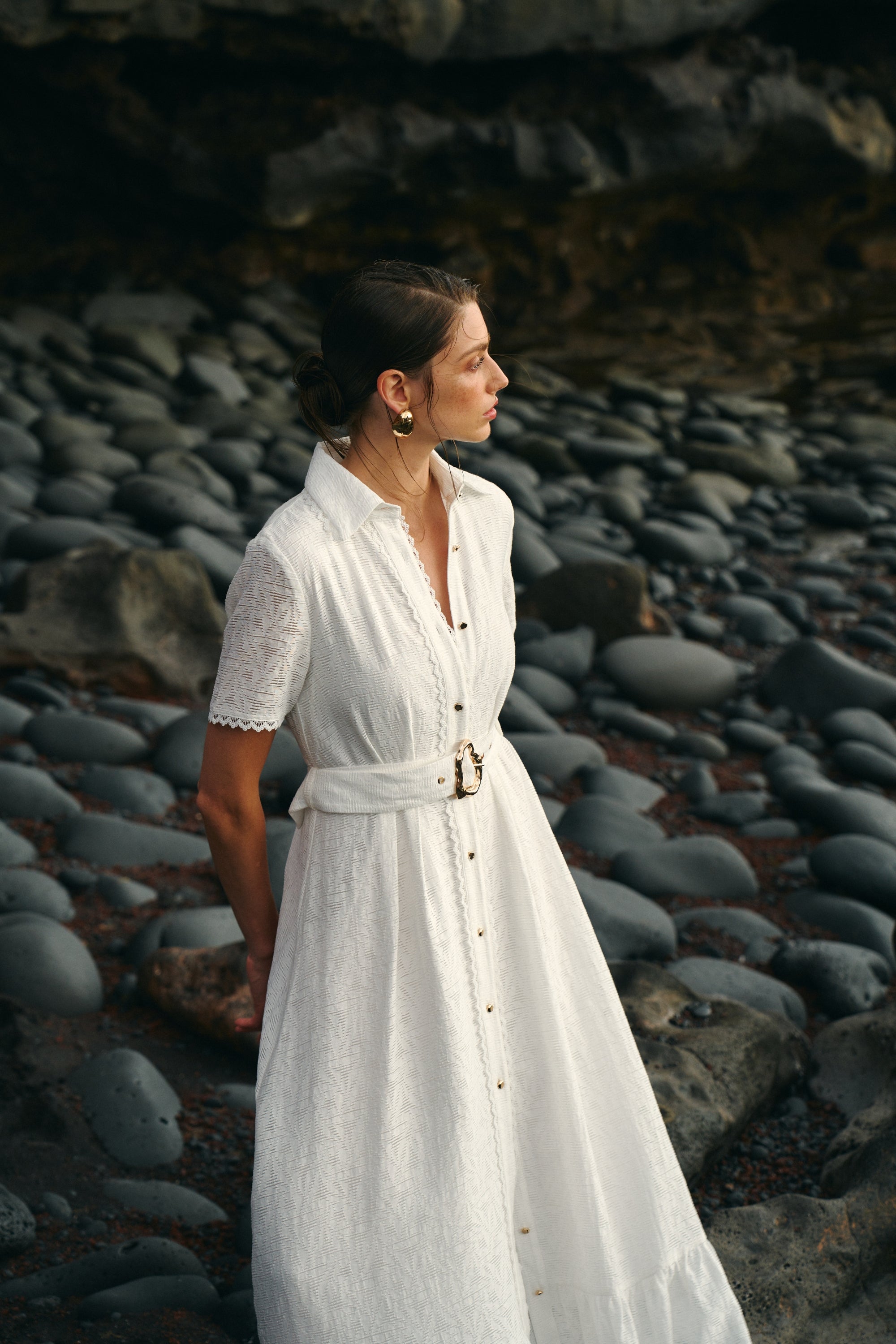 Robe longue chemise ceinturée