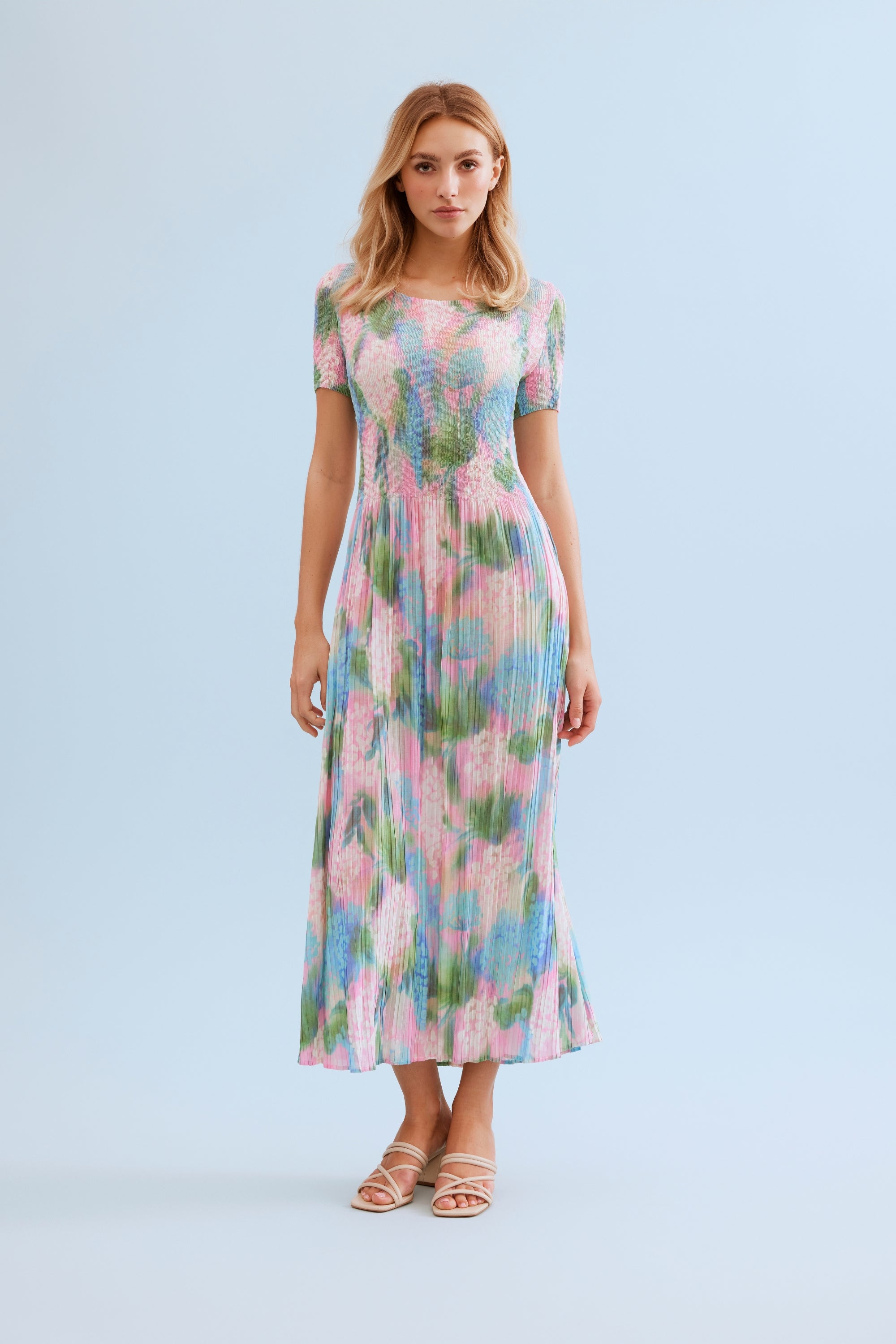 Robe longue plissée imprimé pastel