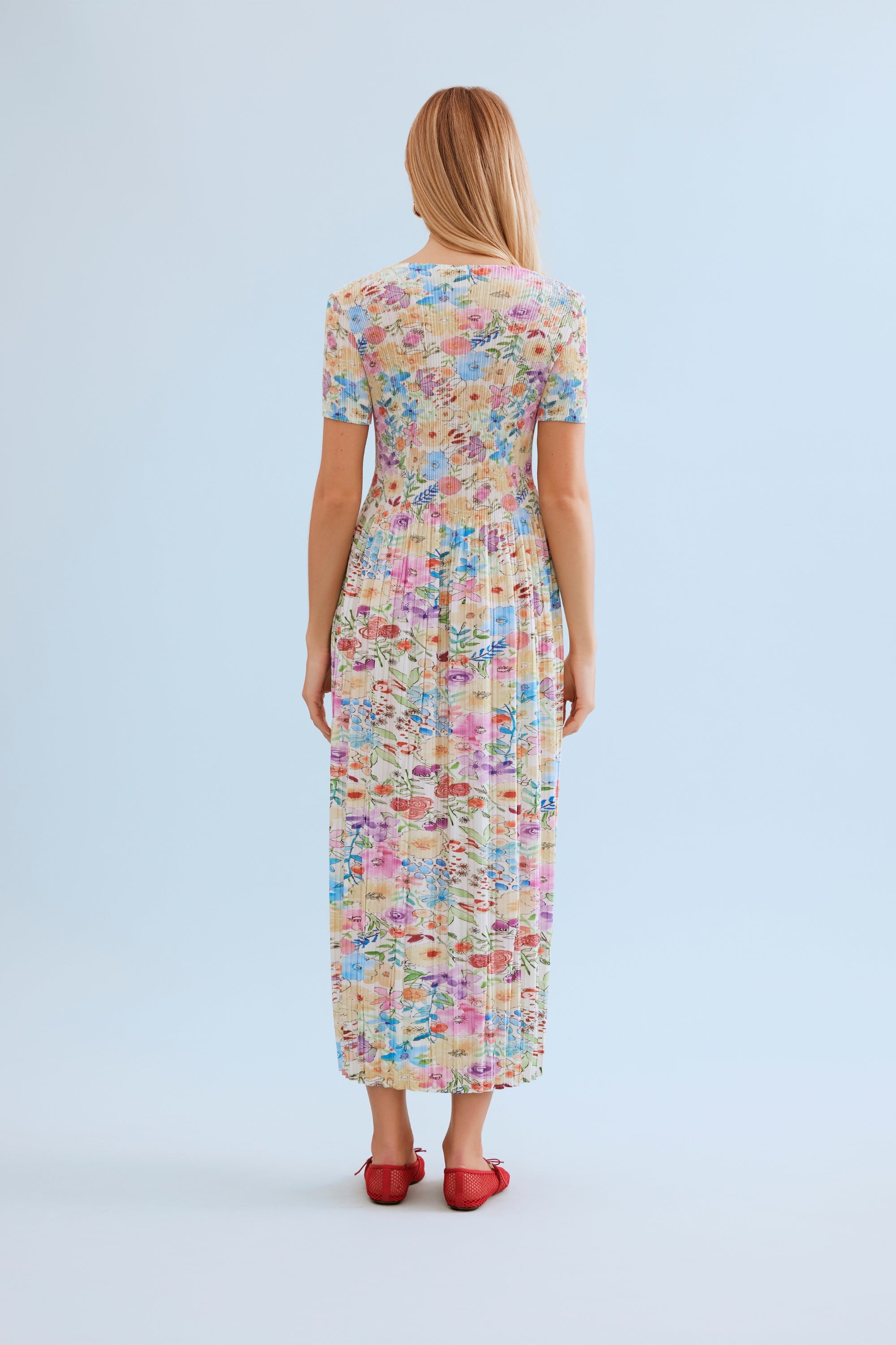 Robe midi plissée imprimée fleurs pastel