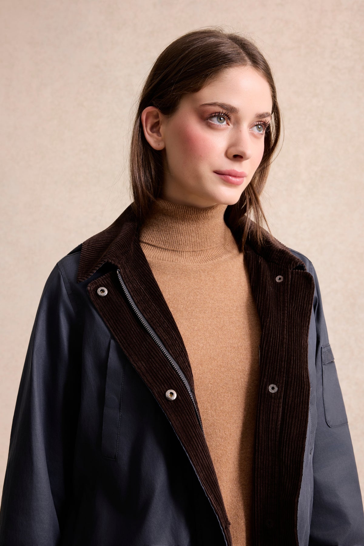 Manteau long col velours bleu