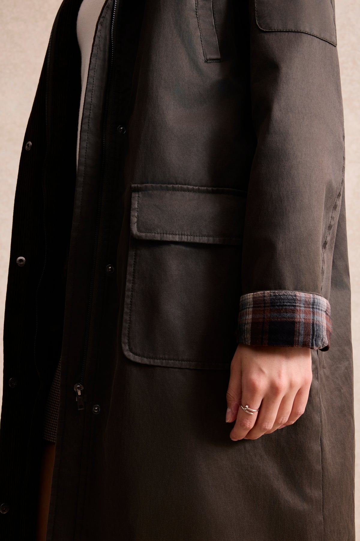 Manteau long col velours kaki