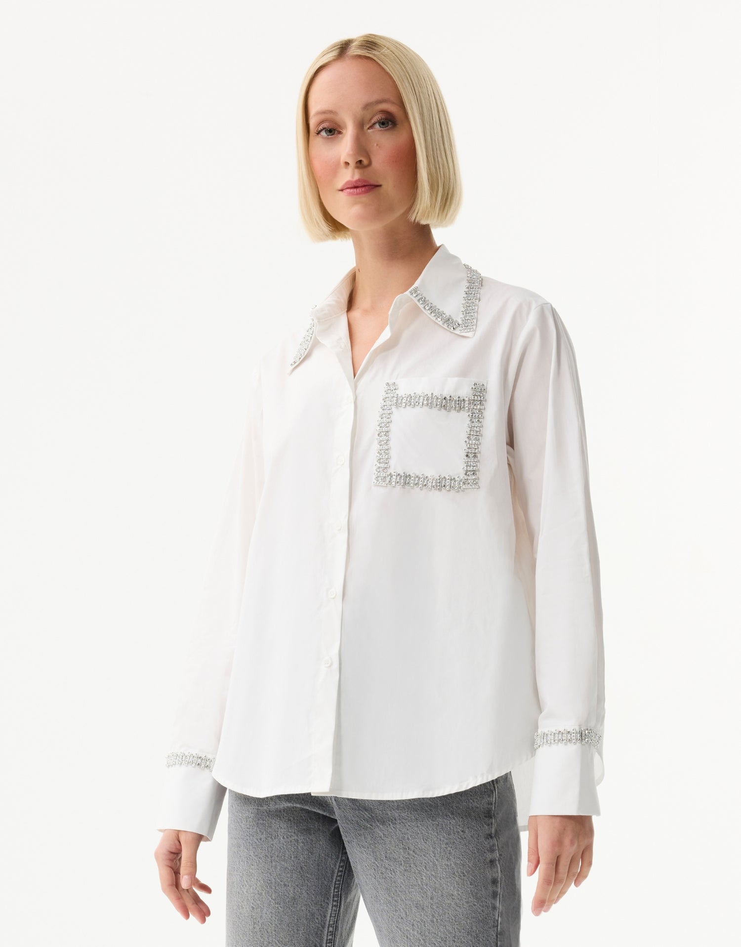 Chemise en coton à détails bijoux