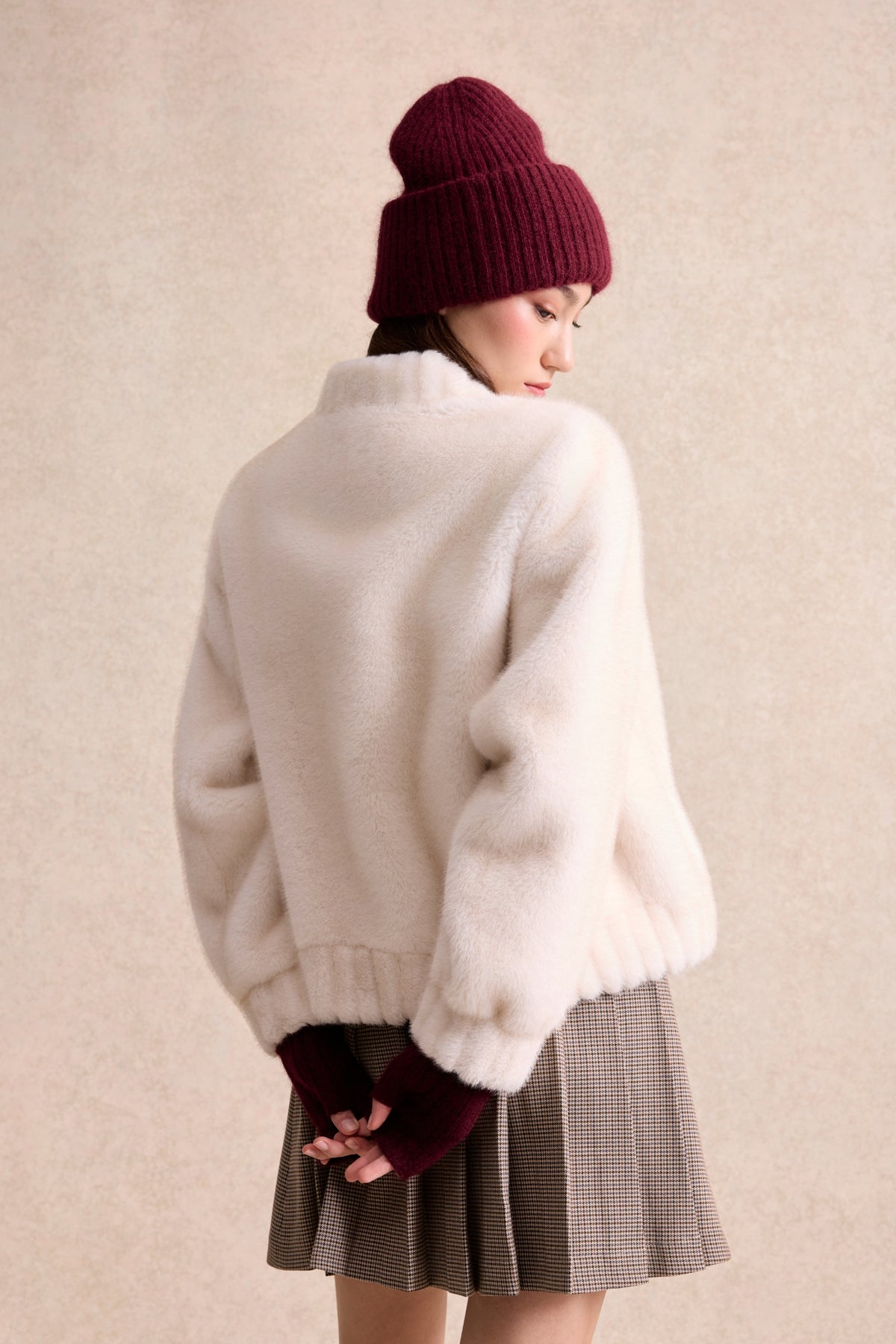 Veste fausse fourrure à boutons écru