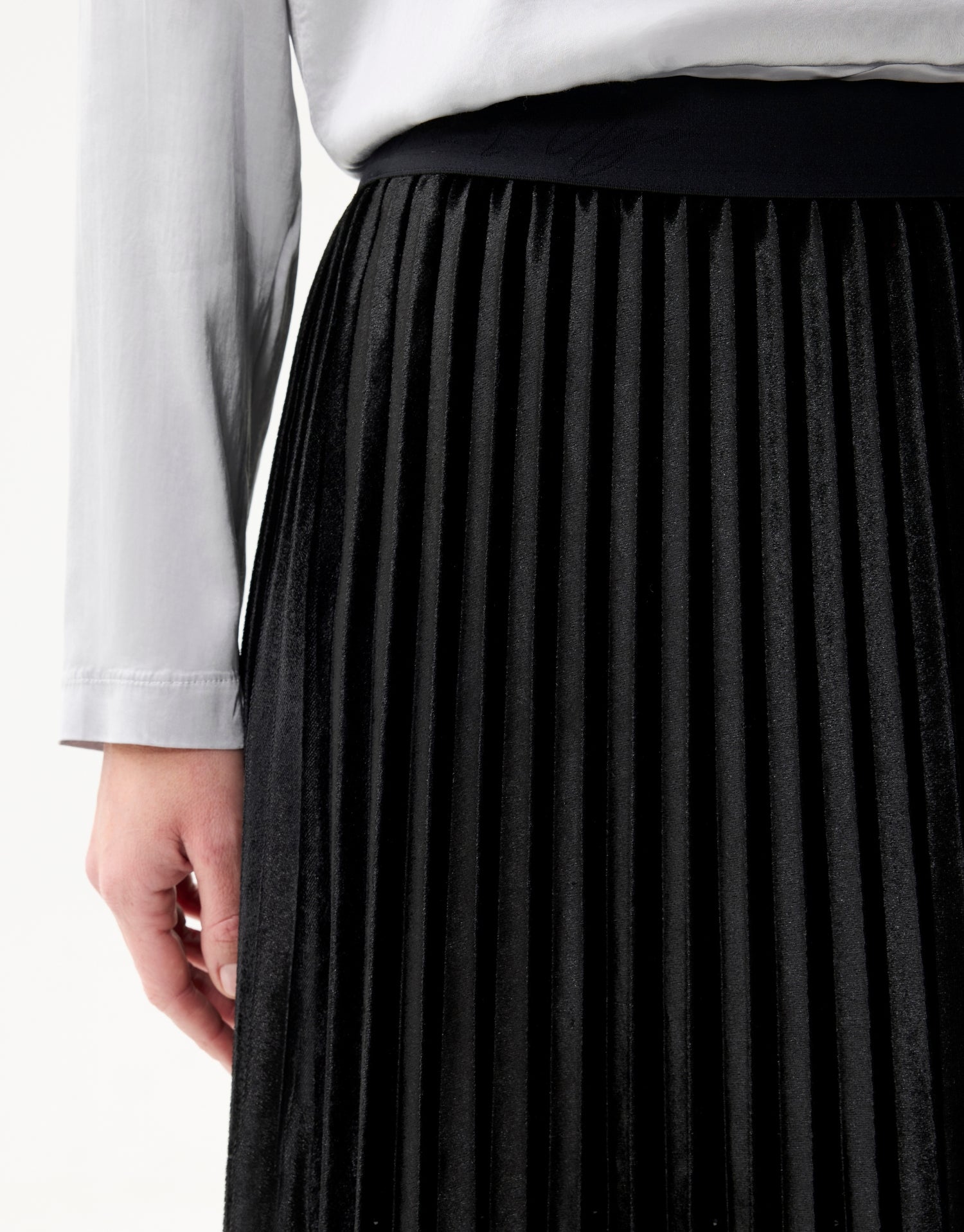 Jupe longue plissée noire