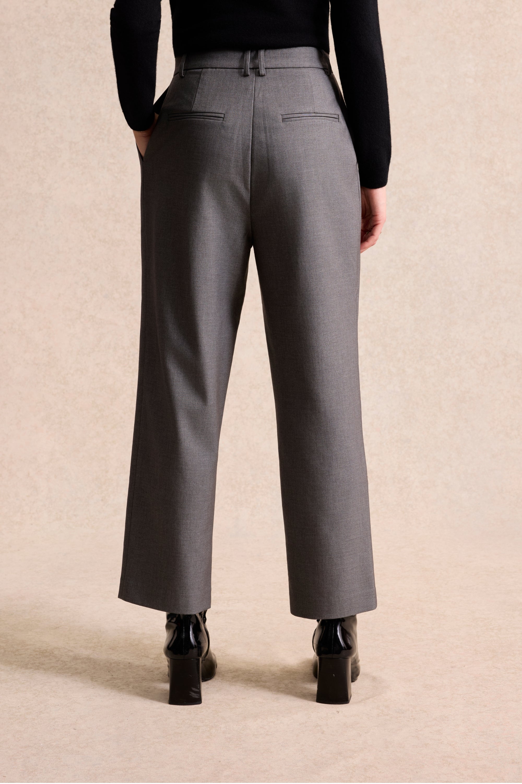 Pantalon droit taille haute gris