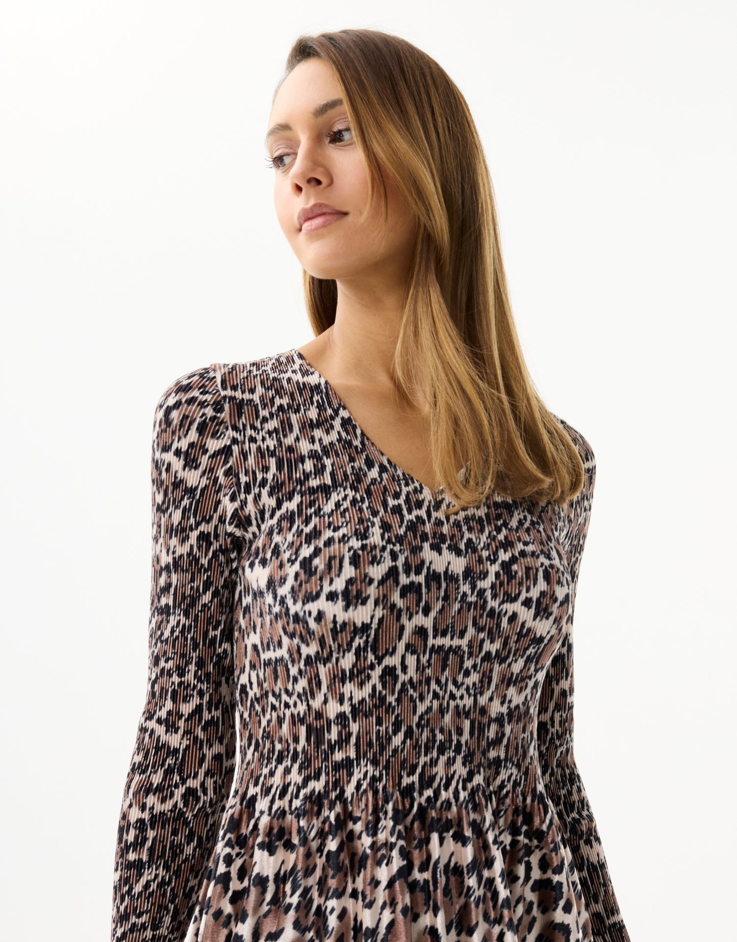 Lange Robe mit Leopardenmuster