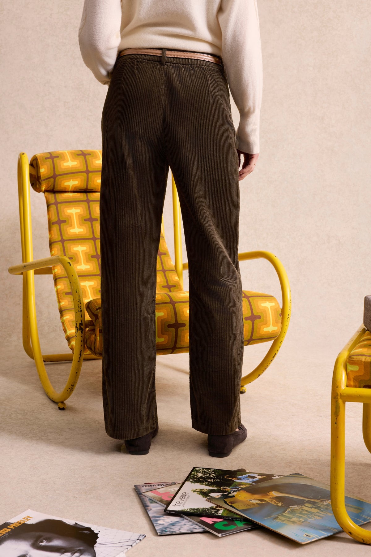 Pantalon en velours 100% coton marron