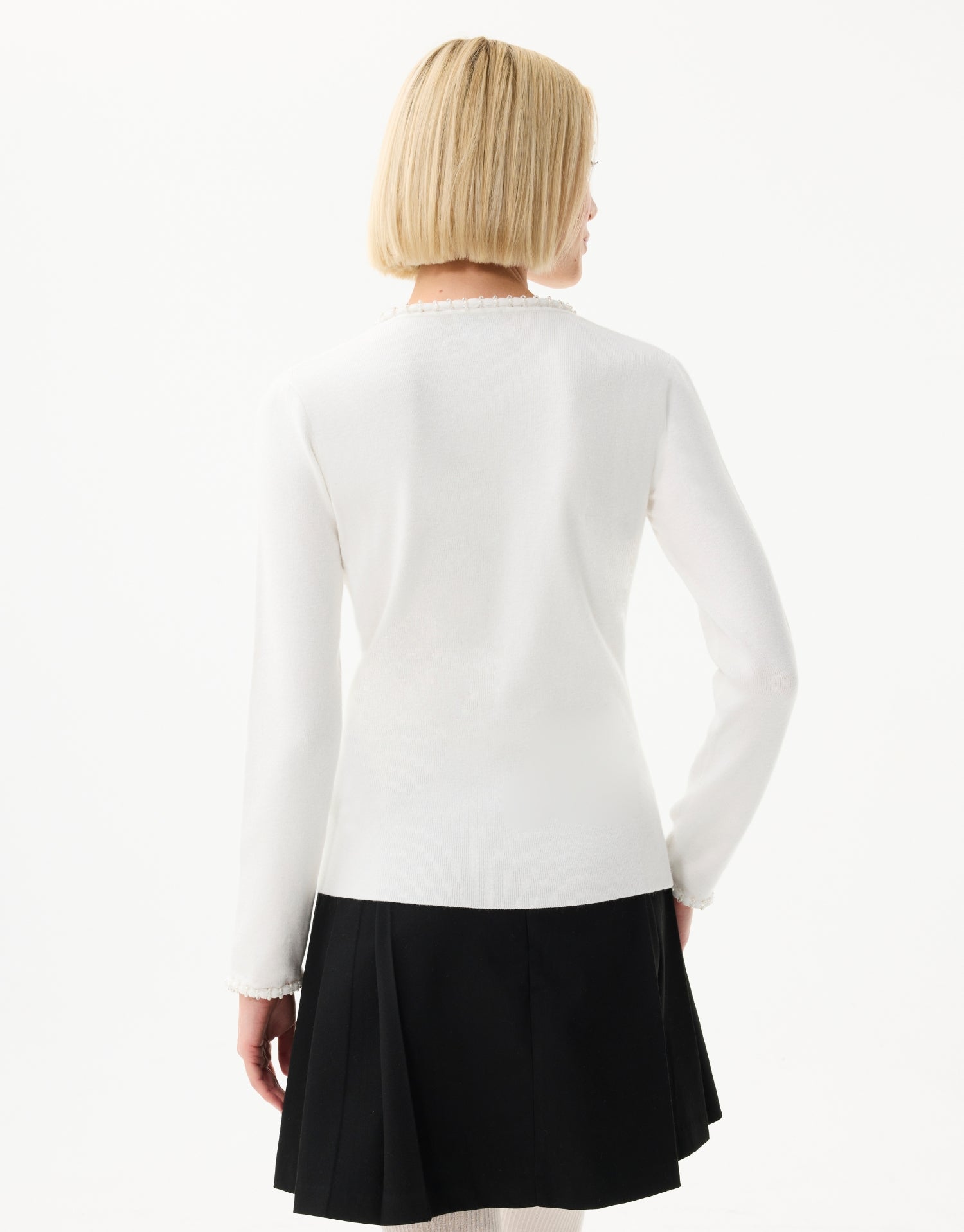 Pull col V avec perles écru