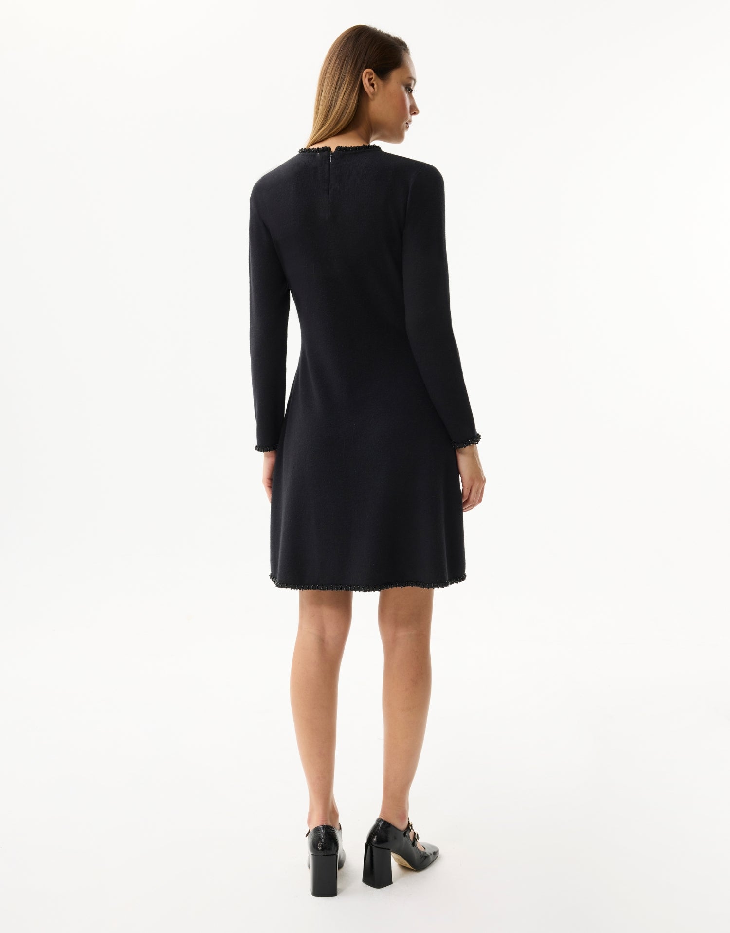 Robe maille élégante noire