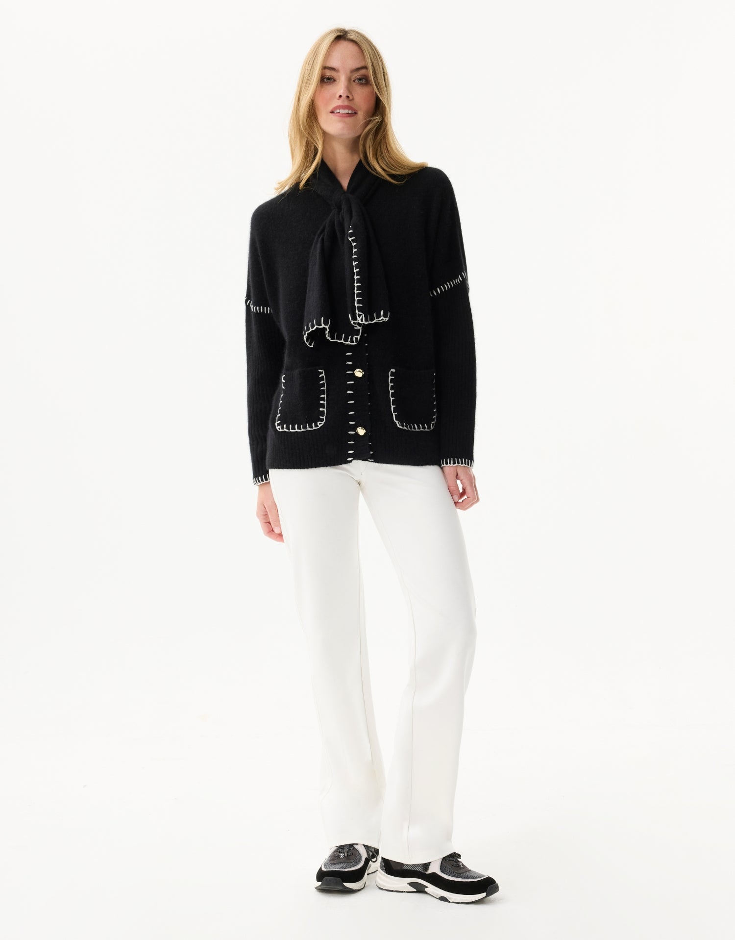 Cardigan en laine à surpiqûres contrastées