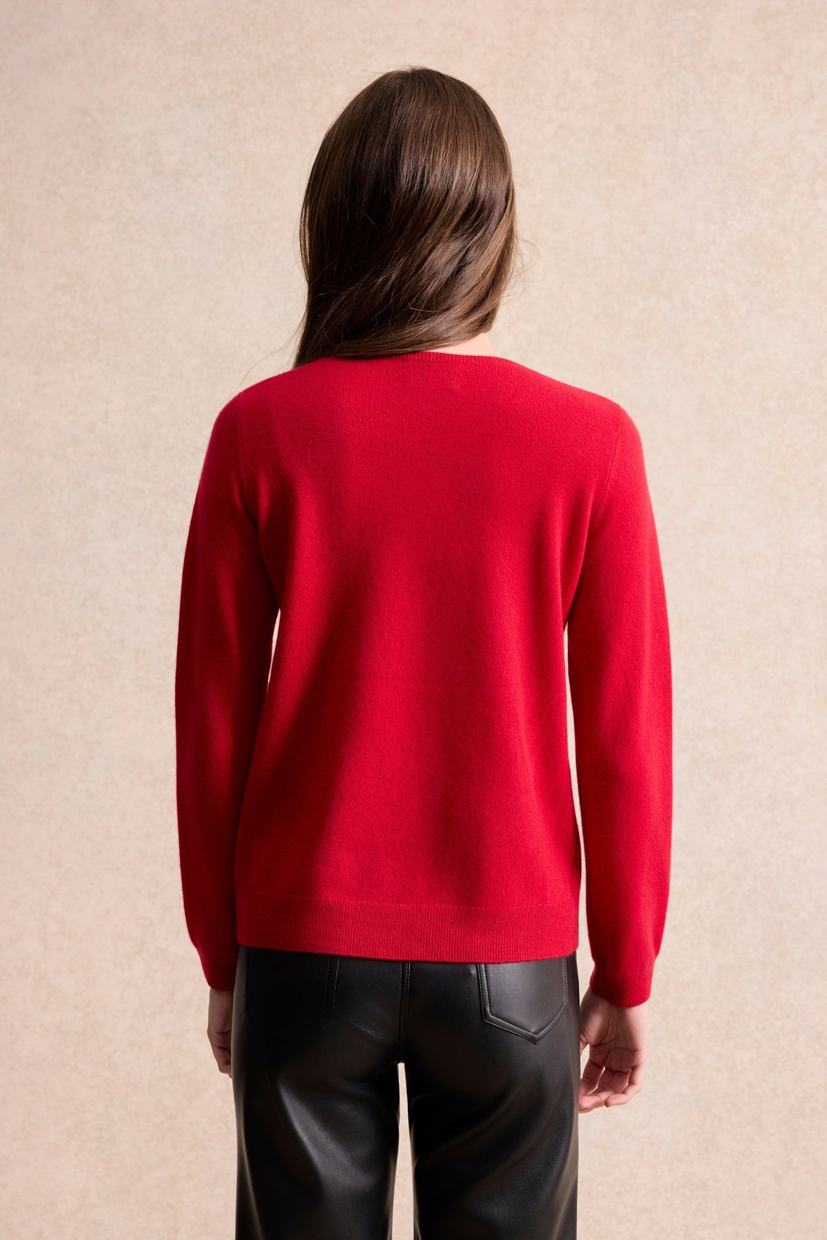 Pull col V cachemire rouge