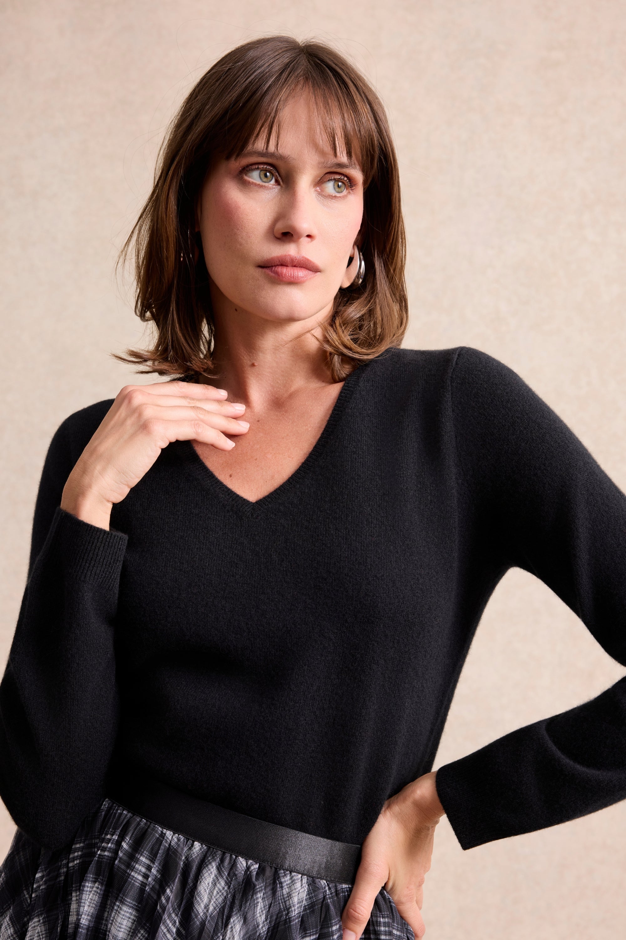 Pull col V cachemire noir
