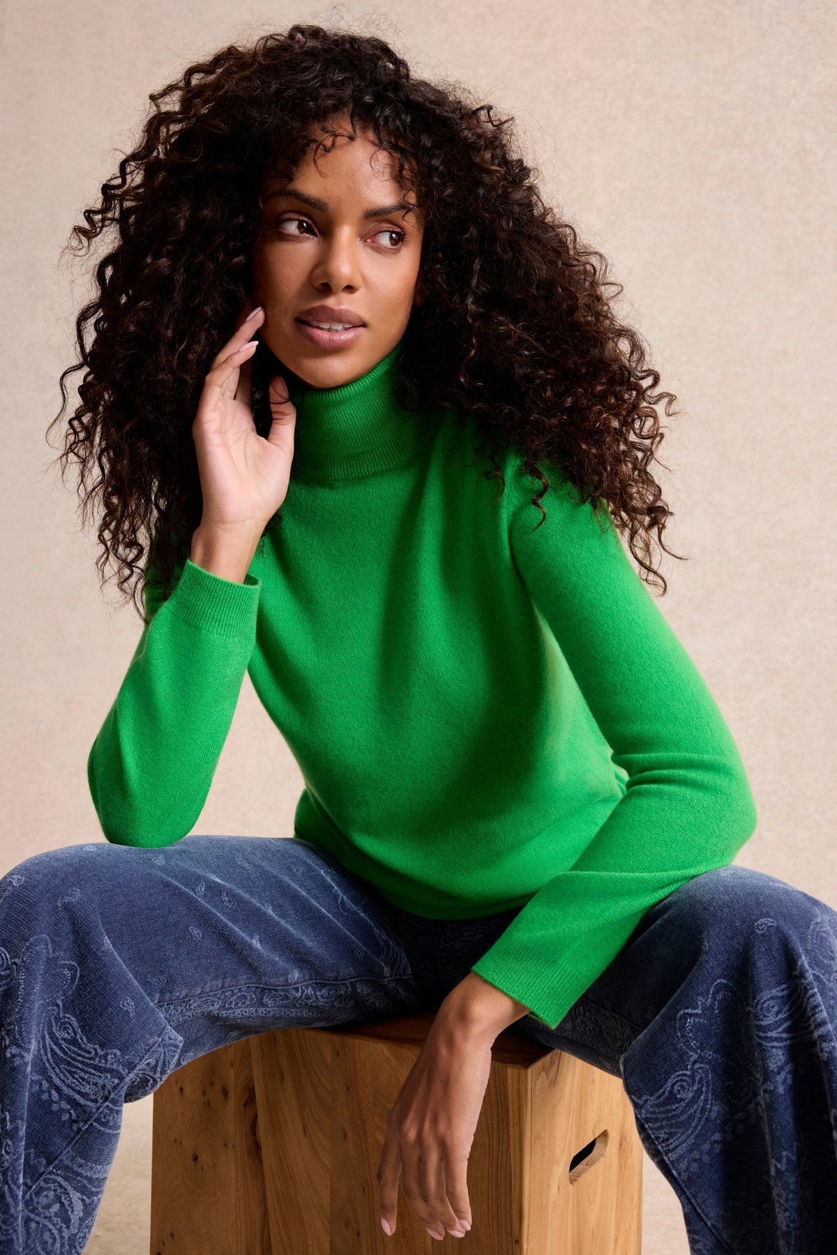 Pull col roulé cachemire vert