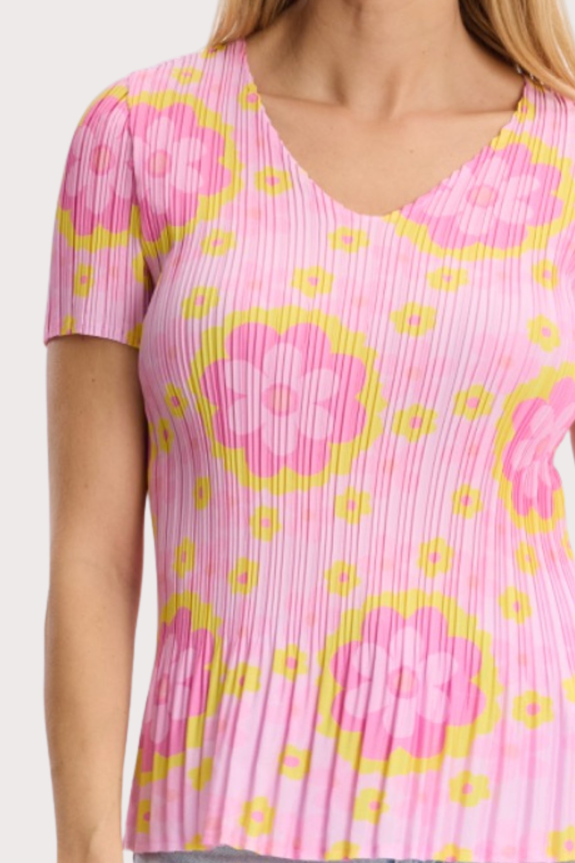 T-shirt plissé imprimé fleurs rétro