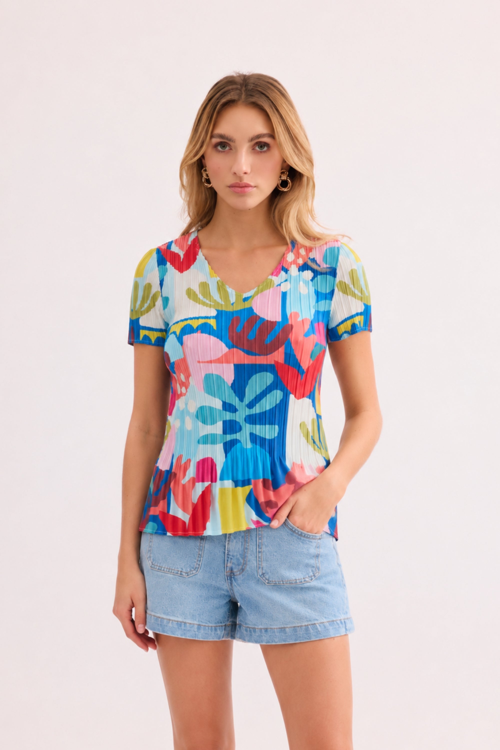 T-shirt plissé imprimé tropical coloré