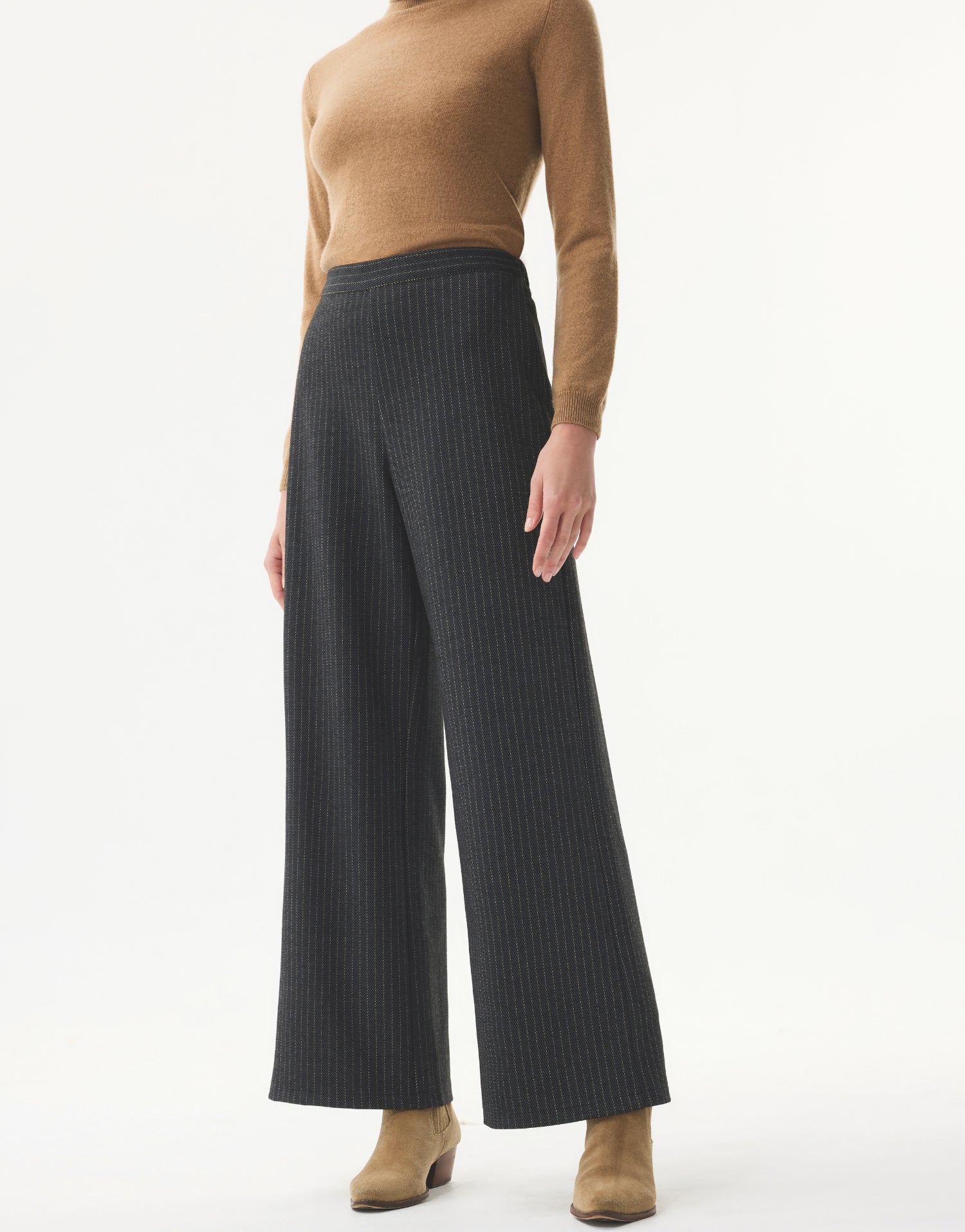 Pantalon large à rayures fines
