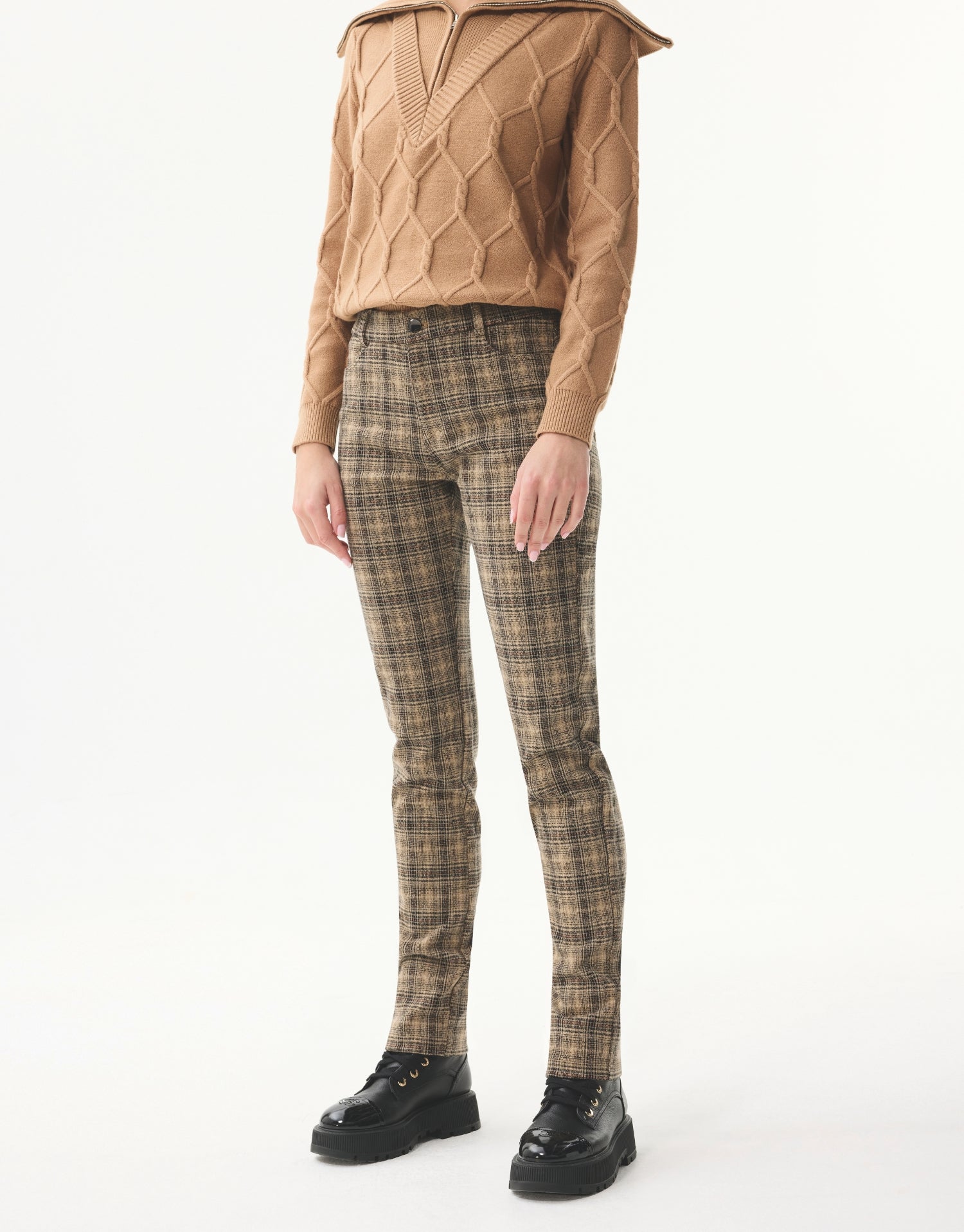 Slim checkered pants