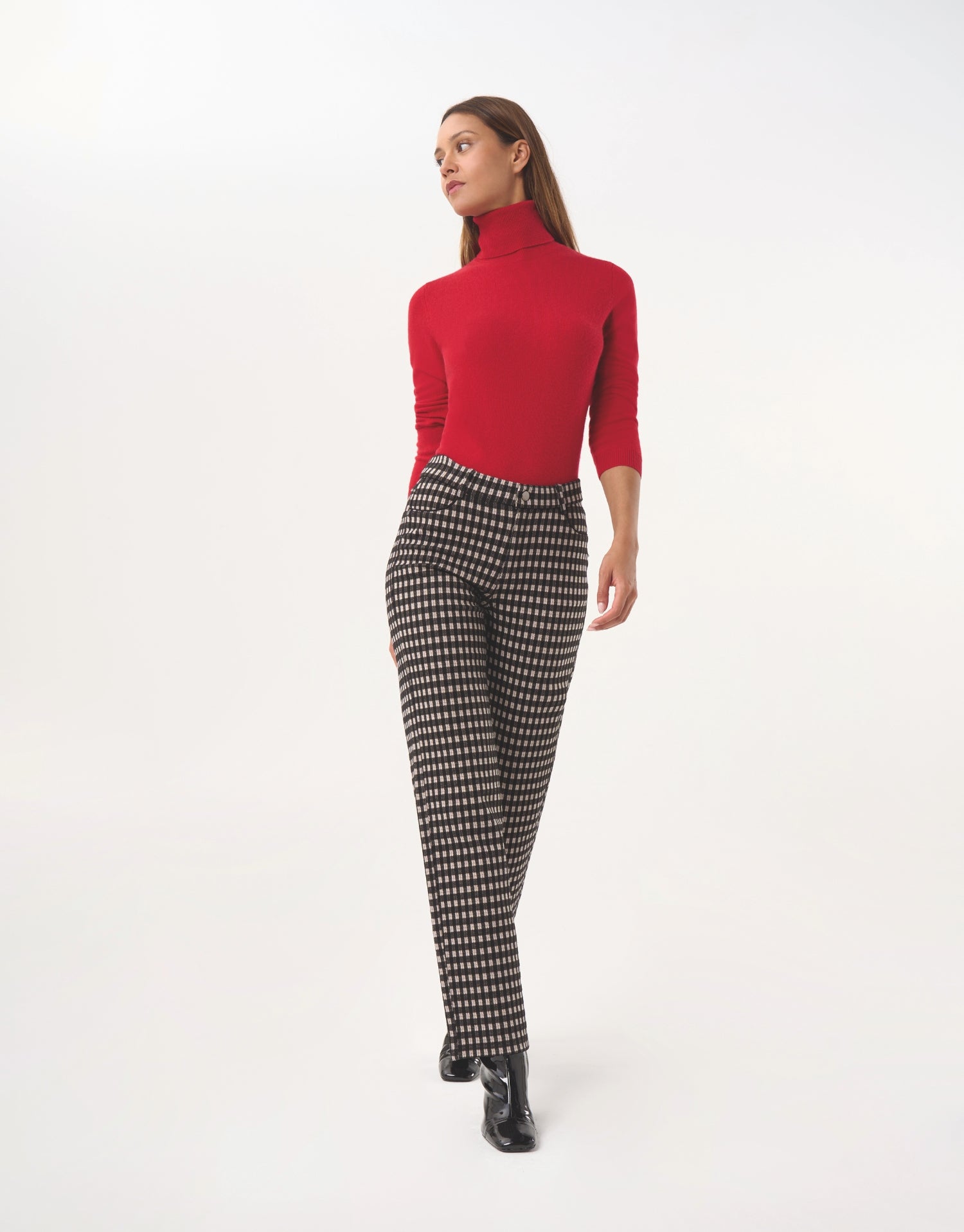 Straight plaid pants