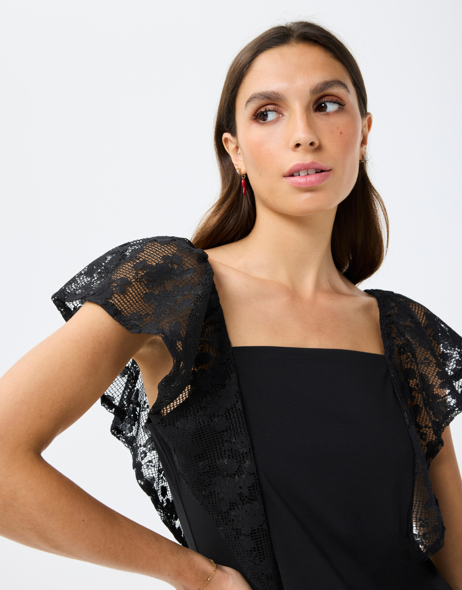 Black lace ruffled T-shirt