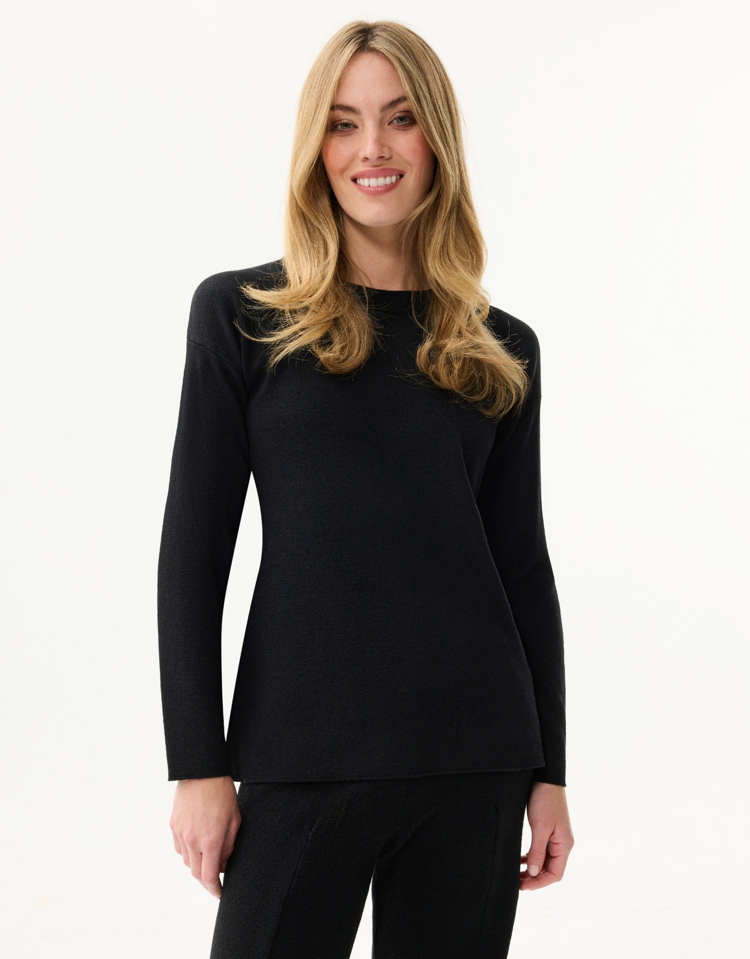 Pull col rond uni noir