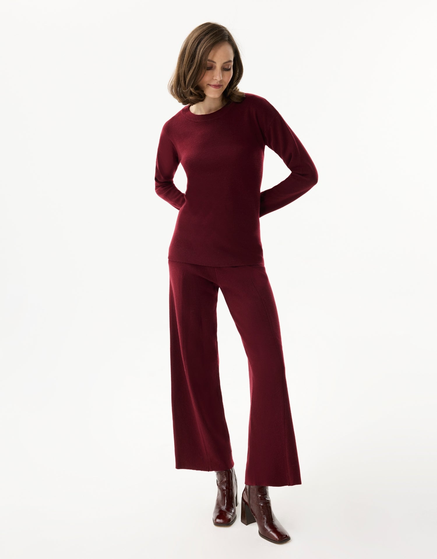 Pull col rond uni bordeaux