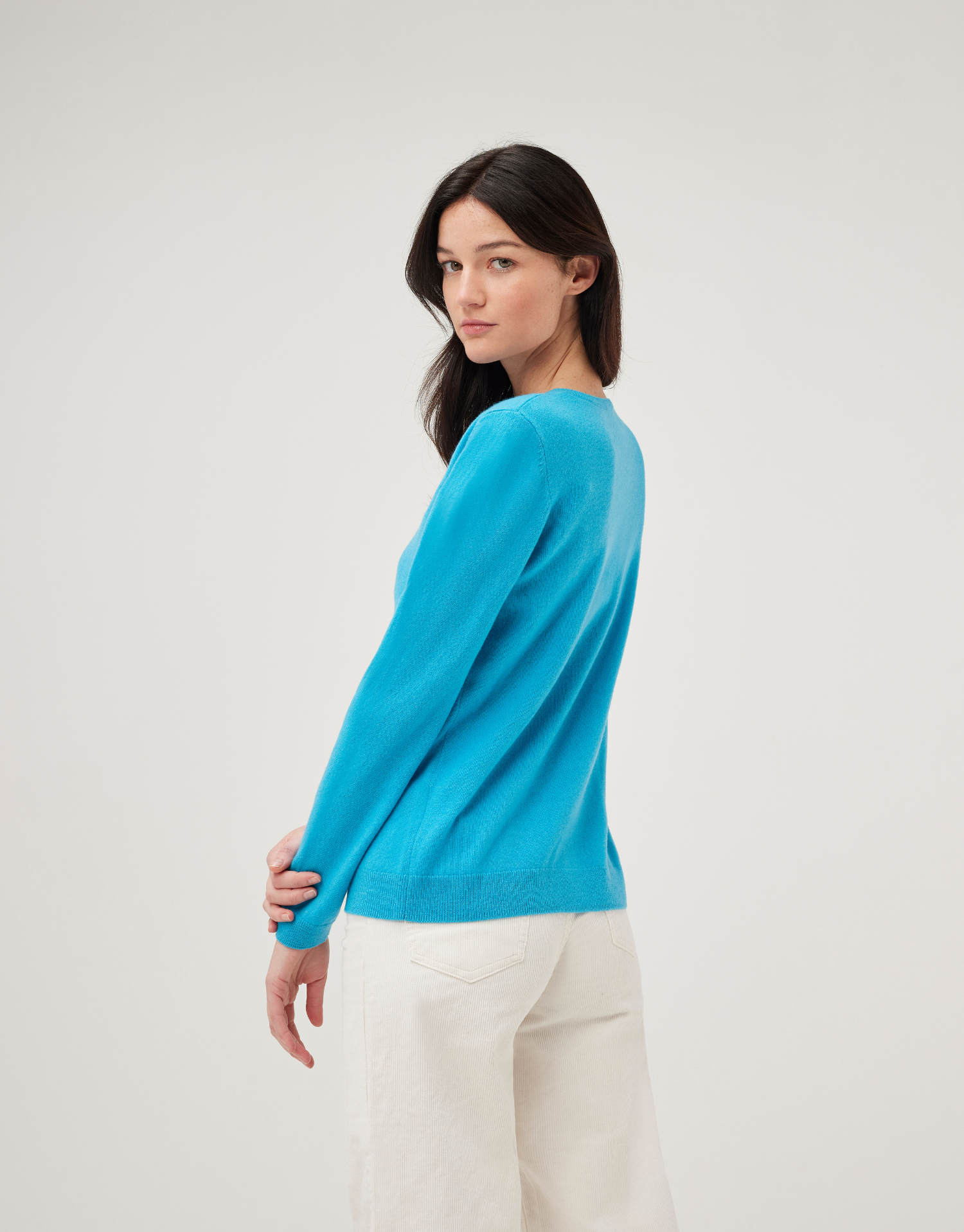 pull-selena-bleu-4