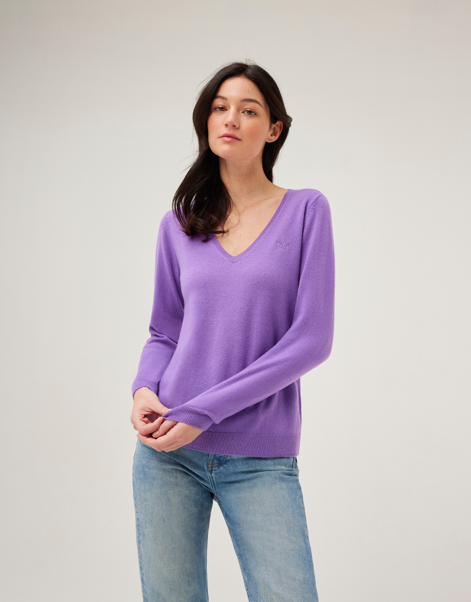 pull-selena-violet-1