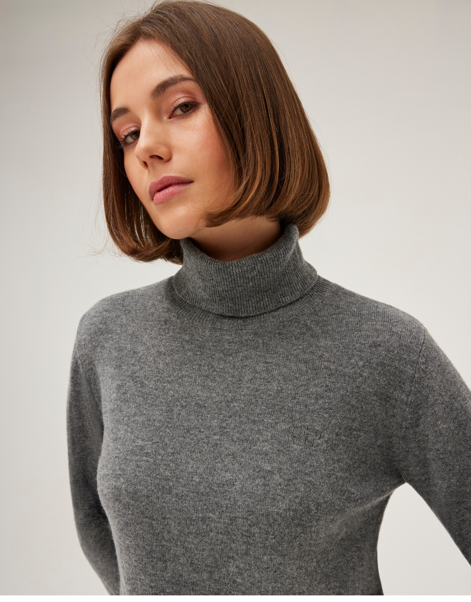 pull-tessa-gris-3