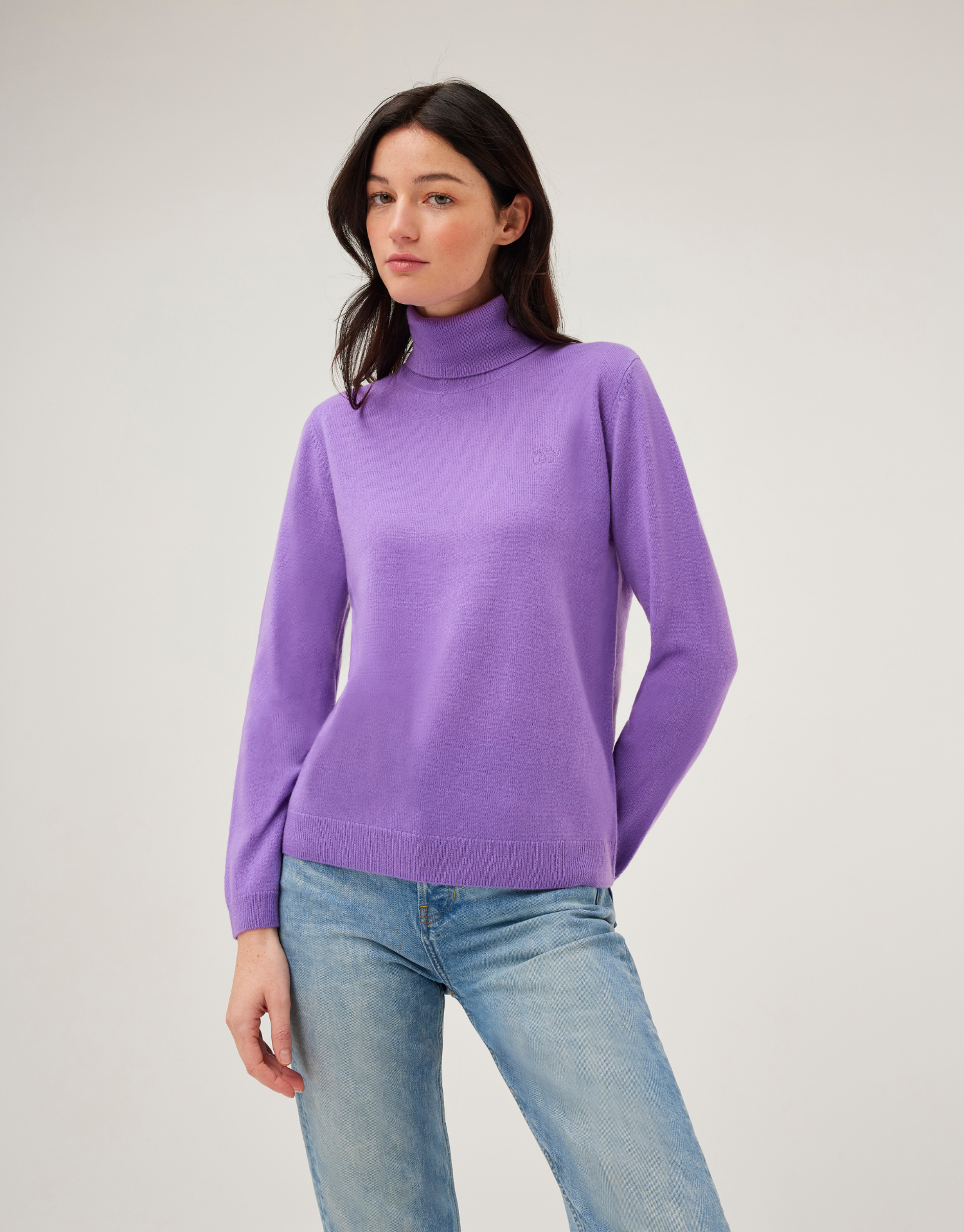 pull-tessa-violet-4