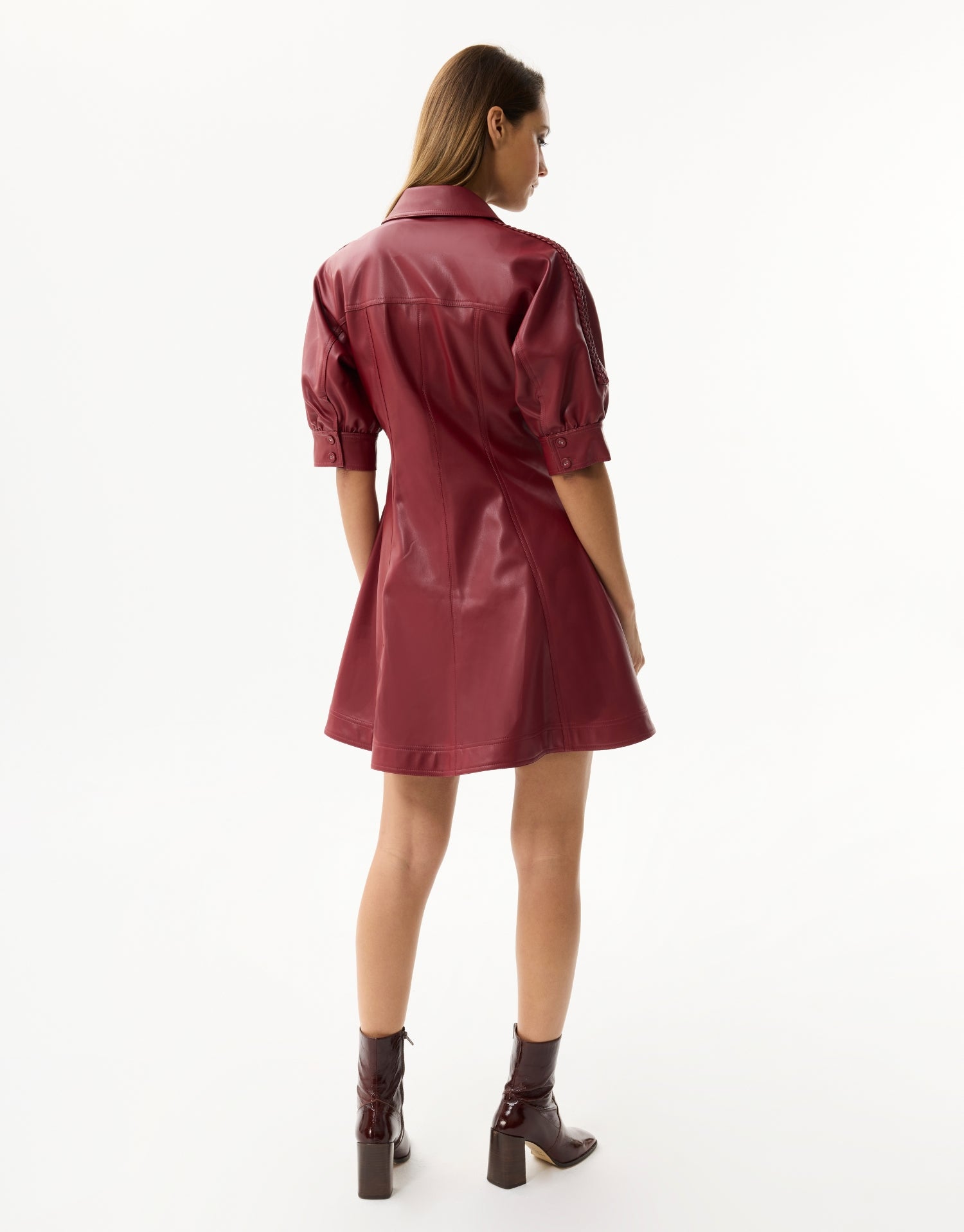 Robe en simili cuir bordeaux